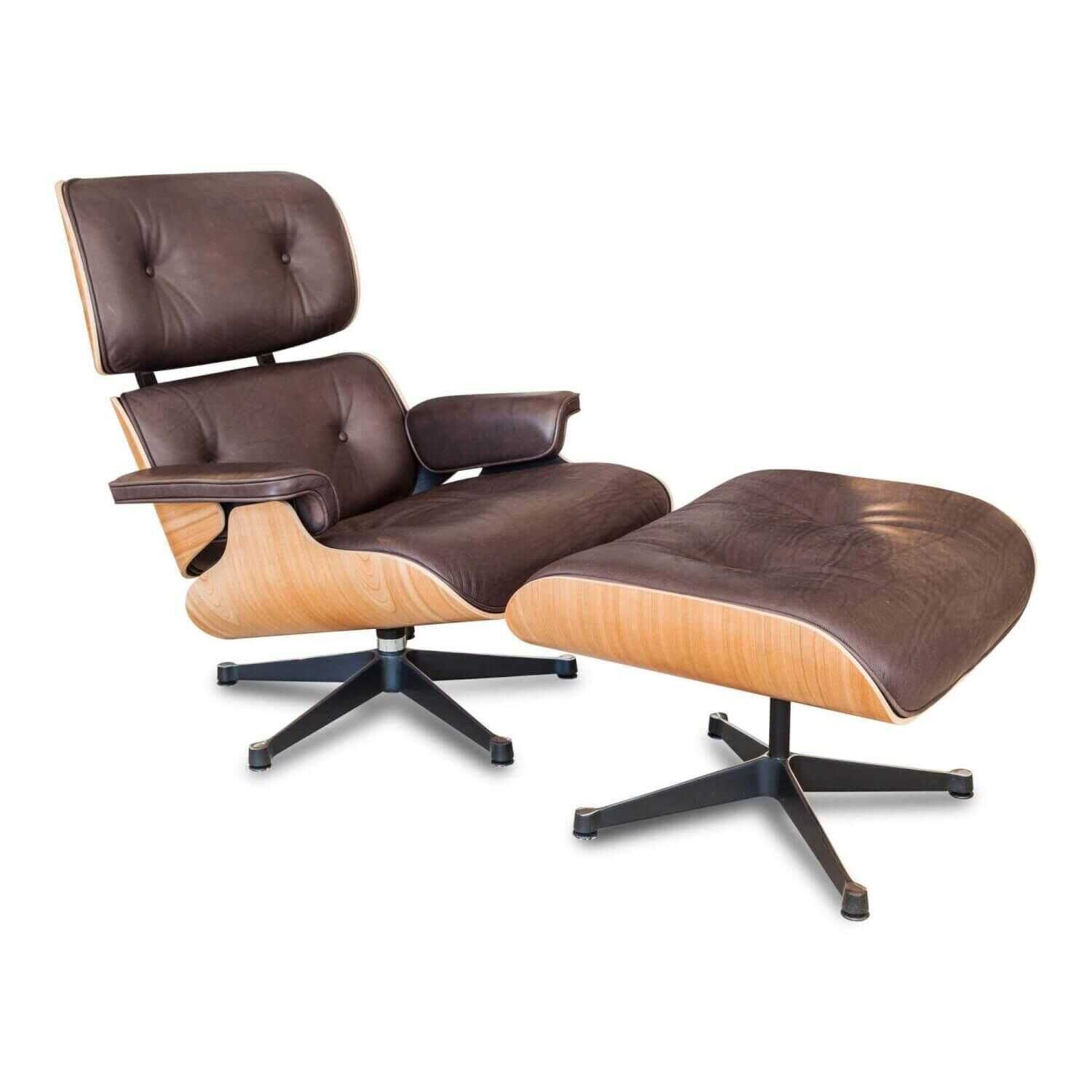Sessel Eames Lounge Chair mit Ottoman in Leder Braun Kirschbaum Ausstellungsstück