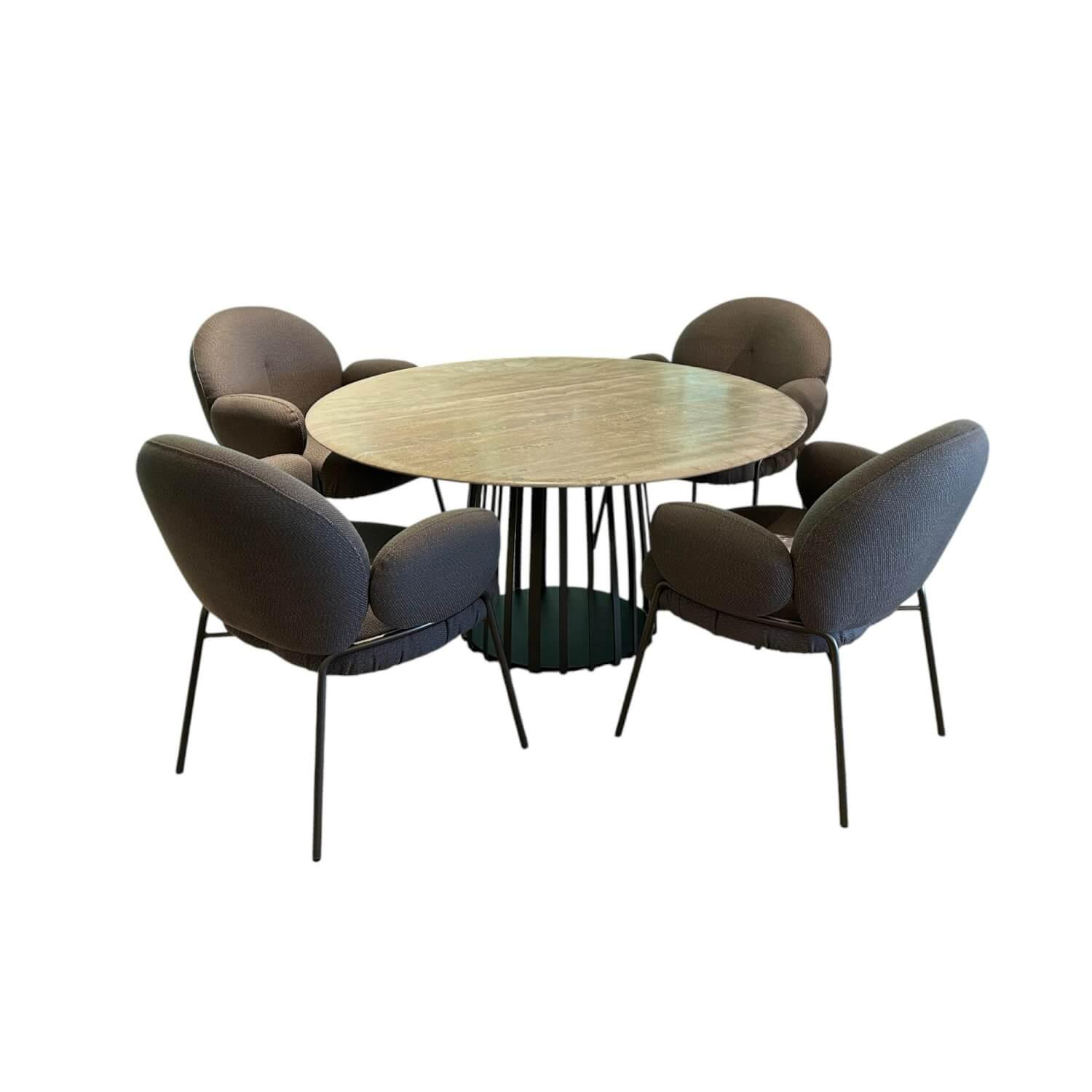 Freifrau - Outdoor Essgruppe BC07 Platte Travertin Triato Kiesel Grau Gestell Bronze Schwarz Nana Stoff Loopi Coconut Taupe Grau Braun - 1