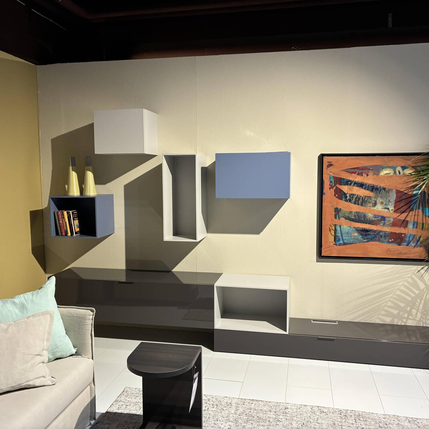 Contur - Wohnwand 5800 A99908 Lack Hochglanz Tufo Grau Lack Matt Perla Weiß Und Oceano Blau - 4