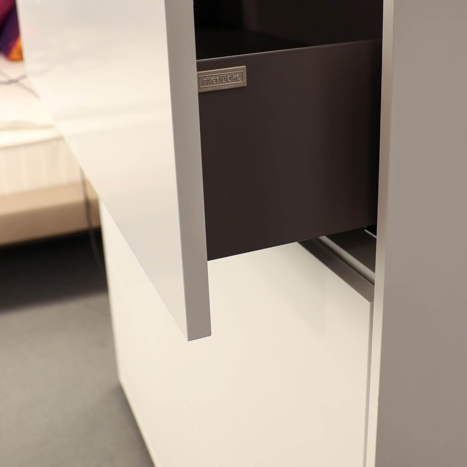 Interlübke - Sideboard Cube Fine Lack Matt Schneeweiß M03 Stehend Auf Füßen - 4