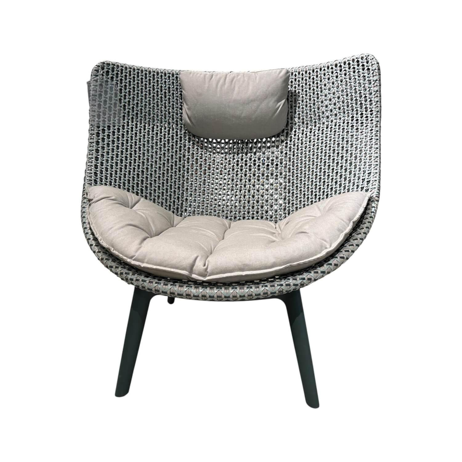 DEDON - Outdoor Hochlehnsessel Mbrace Alu Dedon Geflecht Pepper Schwarz Weiß Gestell Aluminium Lipari Schwarz Mit Kissen - 1