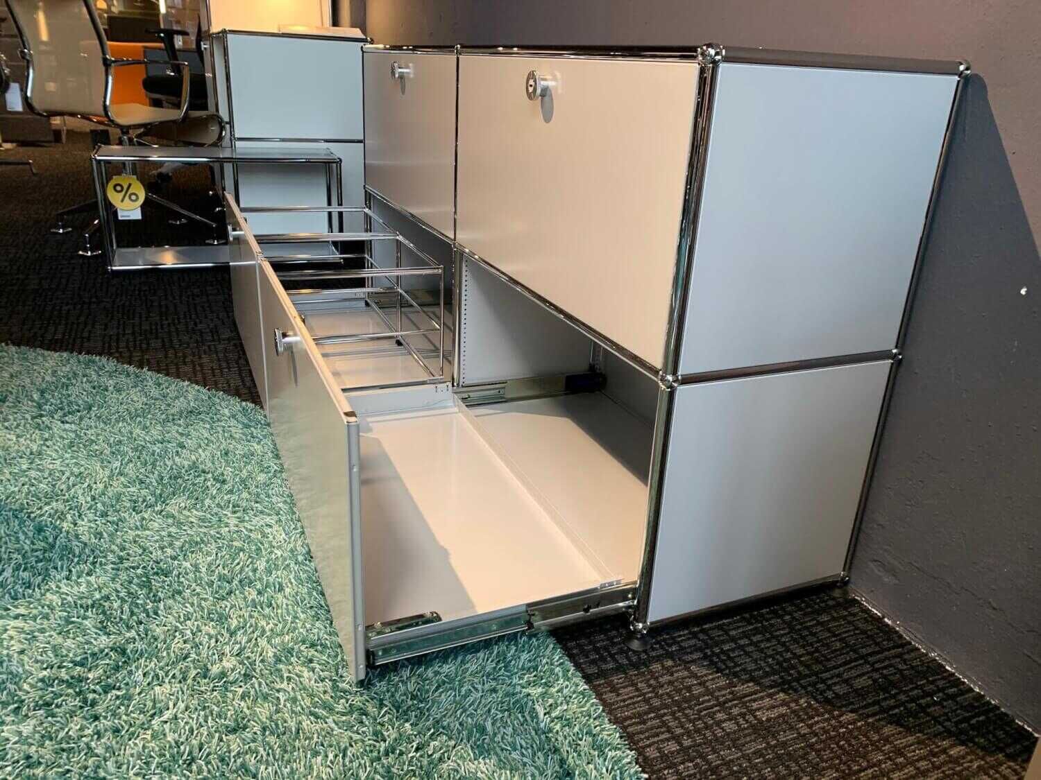 USM Haller - Sideboard Lichtgrau mit Ausziehtüren - 3