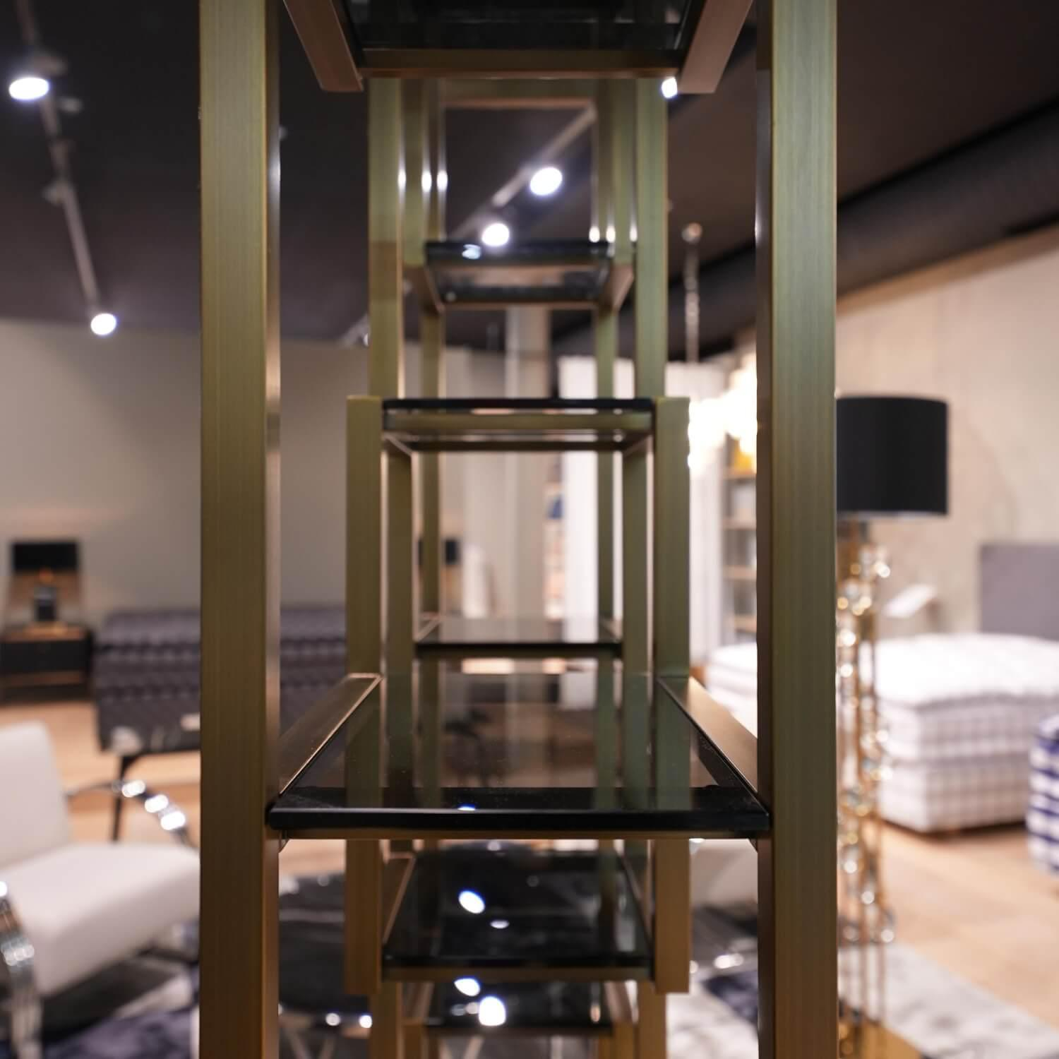 Eichholtz - Regal Lagonda Mit Gebürstetem Messing Finish Fuß Eichenfurnier Inklusive Glasplatten - 6