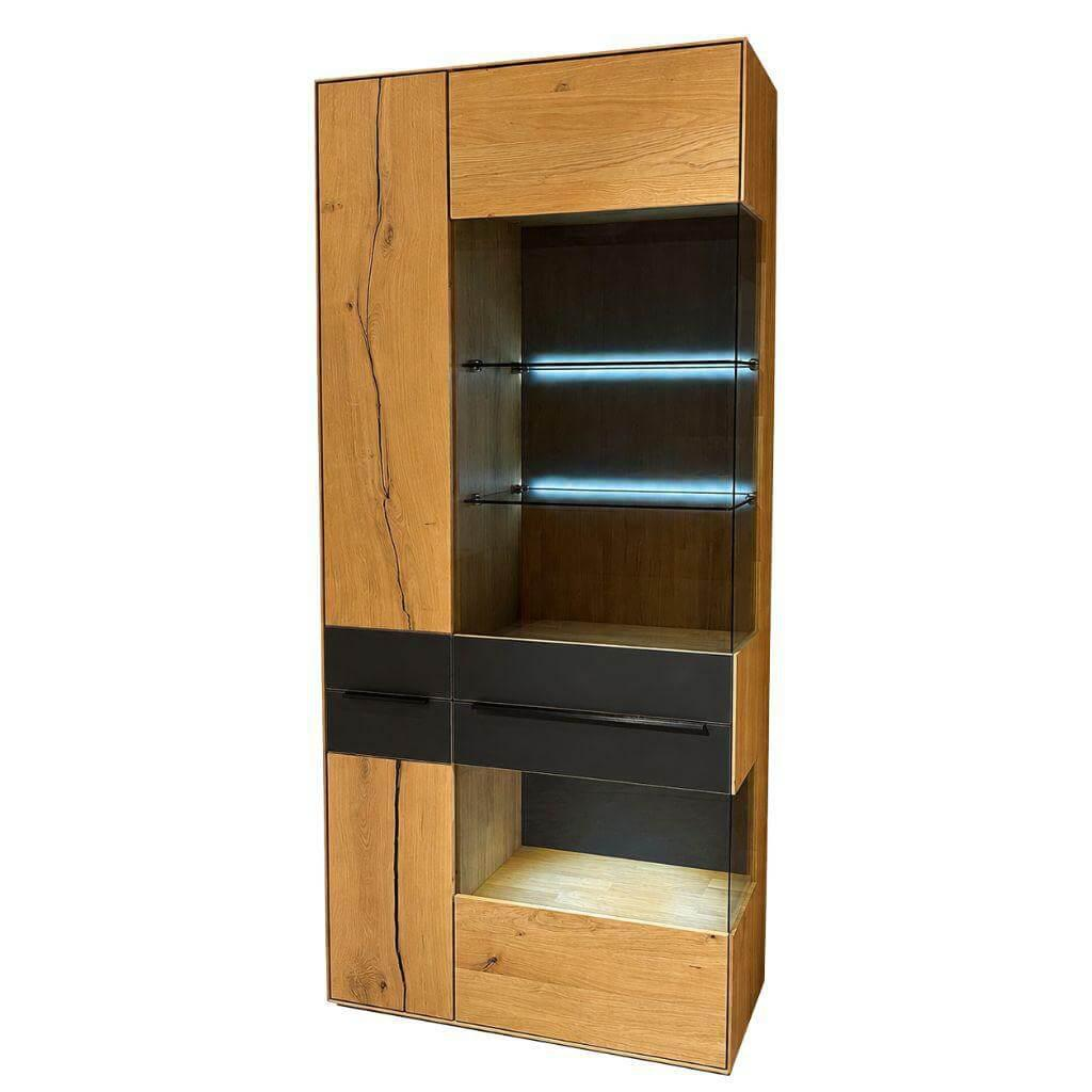 Mondo - Vitrine Natur Talvera Asteiche Massiv Geölt Bianco Lack Anthrazit Satiniert Mit Beleuchtung Tür Links - 1