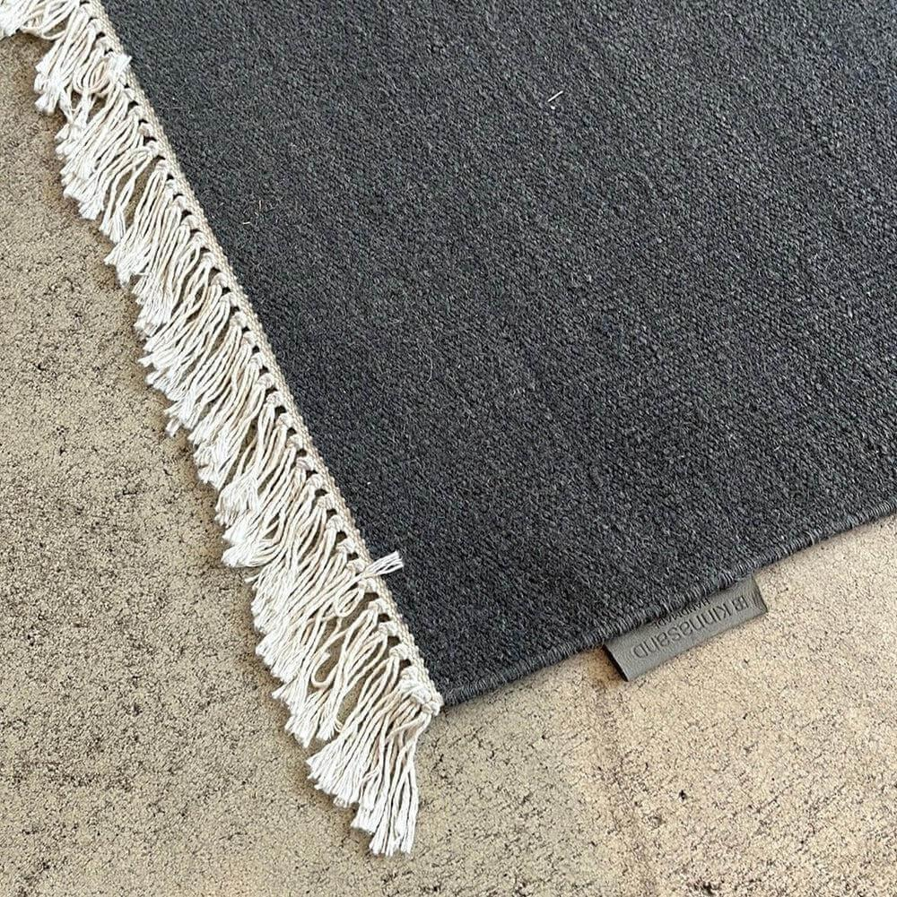 Kvadrat - Teppich Vintage Kelim Plain Schurwolle Mit Fransen Grau 200x300 - 3