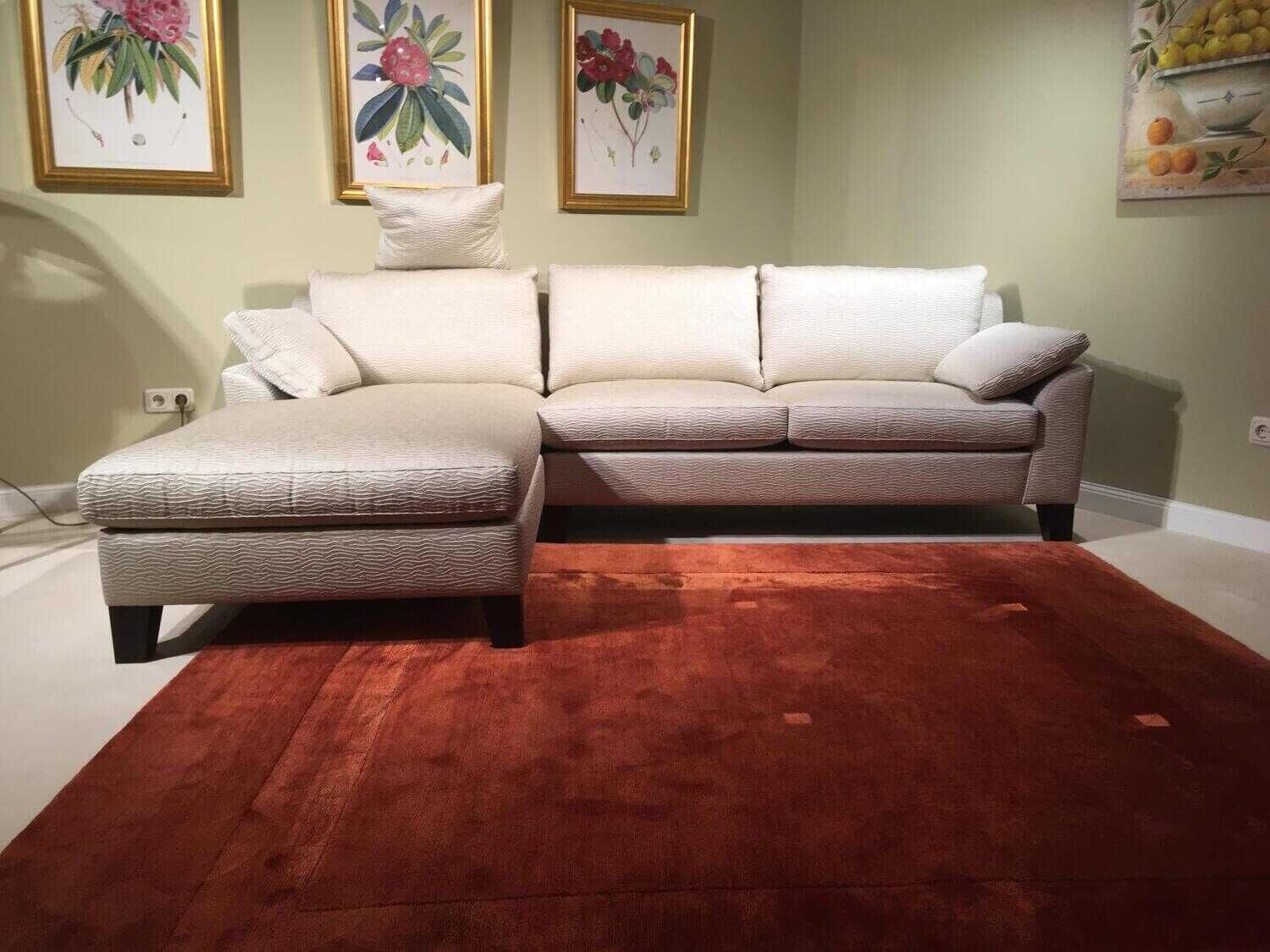 Bielefelder Werkstätten - Ecksofa Venice Stoff Creme mit Kissen - 2