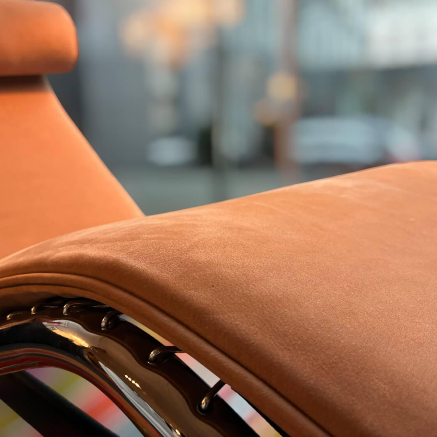 Cassina - Liege 4 Chaise Longue À Réglage Leder Braun Gestell Stahl Verchromt Und Schwarz Lackiert - 2