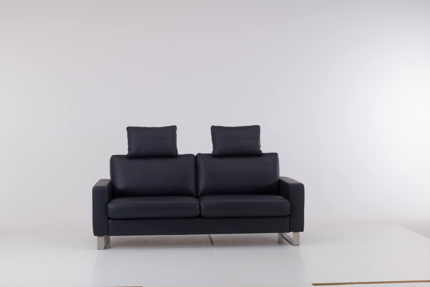 Werther - Sofa Variation 108 Leder L7060C Dunkelblau Füße Edelstahlkufen Silber Inklusive Kopfteilkissen - 6