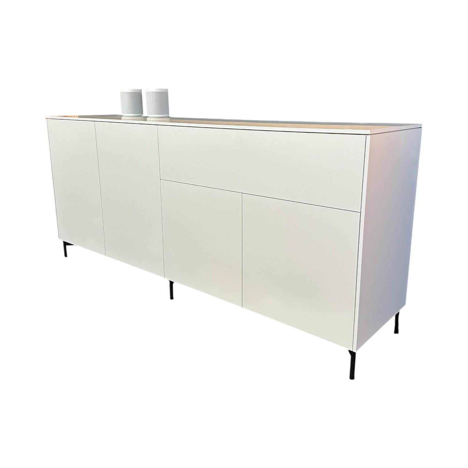 Spectral Smart Furniture - Sideboard Side Korpus Lack Snow Weiß Front Lack Snow Füße Black Schwarz - 1
