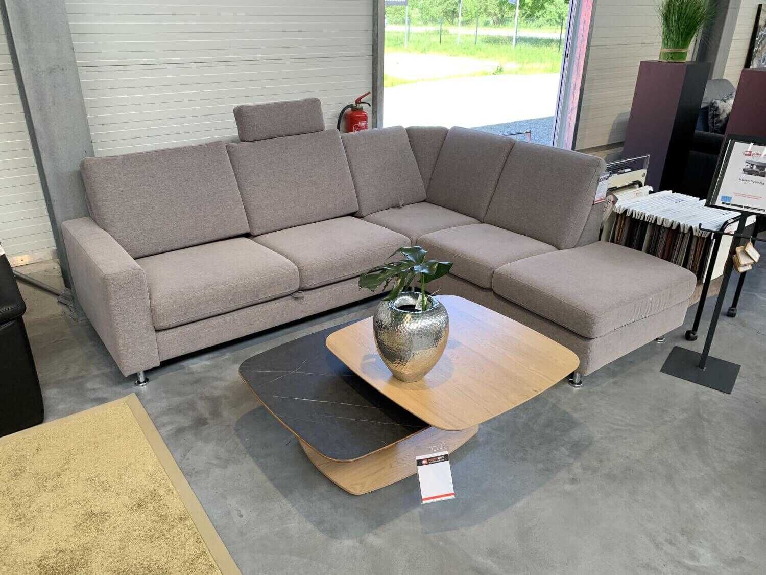 Wima - Ecksofa Trento Stoff Grau mit Sitzvorzug - 3