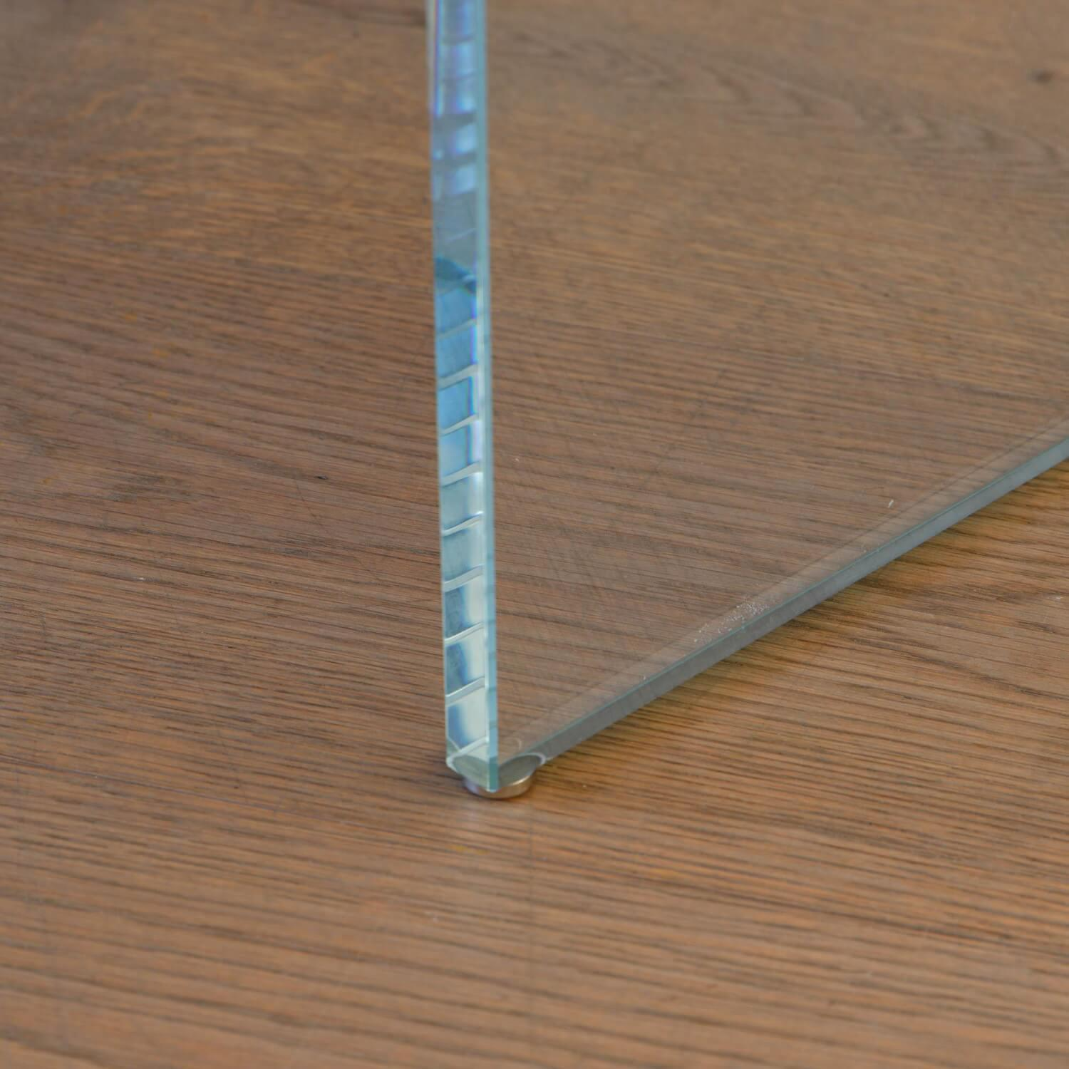 Dreieck - Konsole Flair Eiche Massiv mit Seitenwangen aus Optiwhite Klarglas - 7