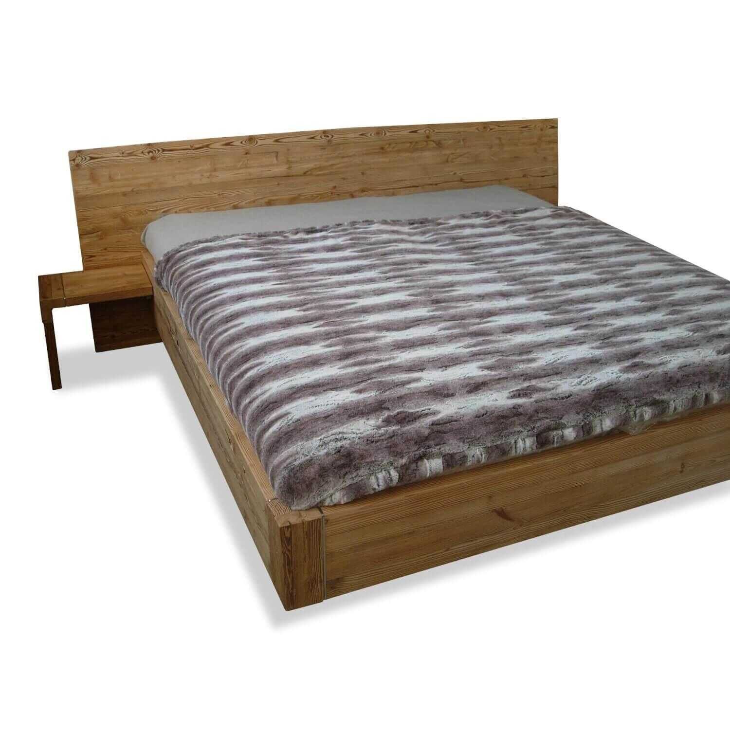 sprenger-bett-alpina-massivholz-tanne-altholz-gebrannt-unikat-180x200-ohne-matratzen-und-roste-e005943190f1zVnmfwAY530sA Sprenger - Bett Alpina Massivholz Tanne Altholz Gebrannt Unikat 180x200 ohne Matratzen und Roste - 1