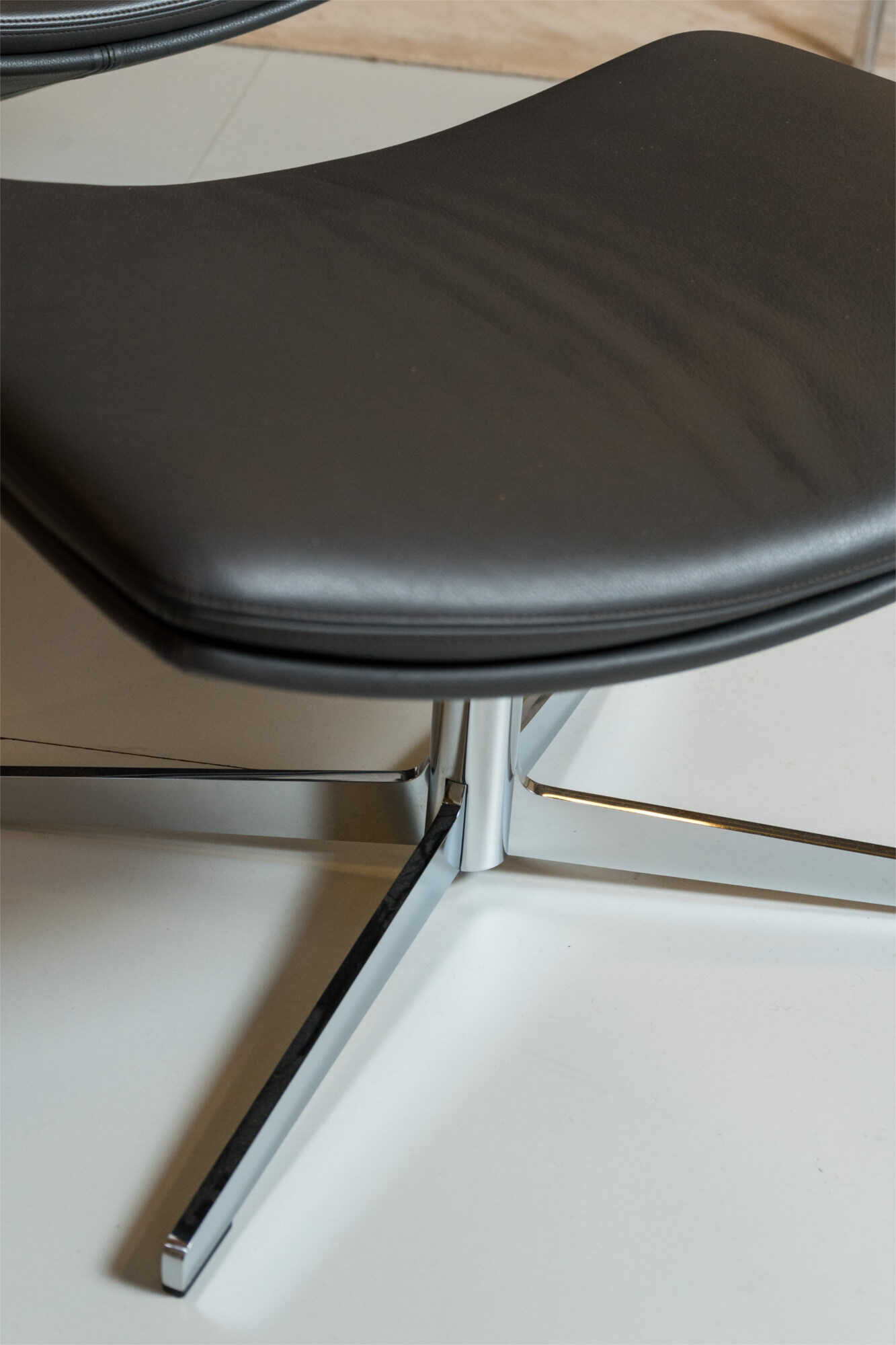 M1-Noller-127-_DSC3990 Walter Knoll - Sessel Egon Leder Schwarz - 4