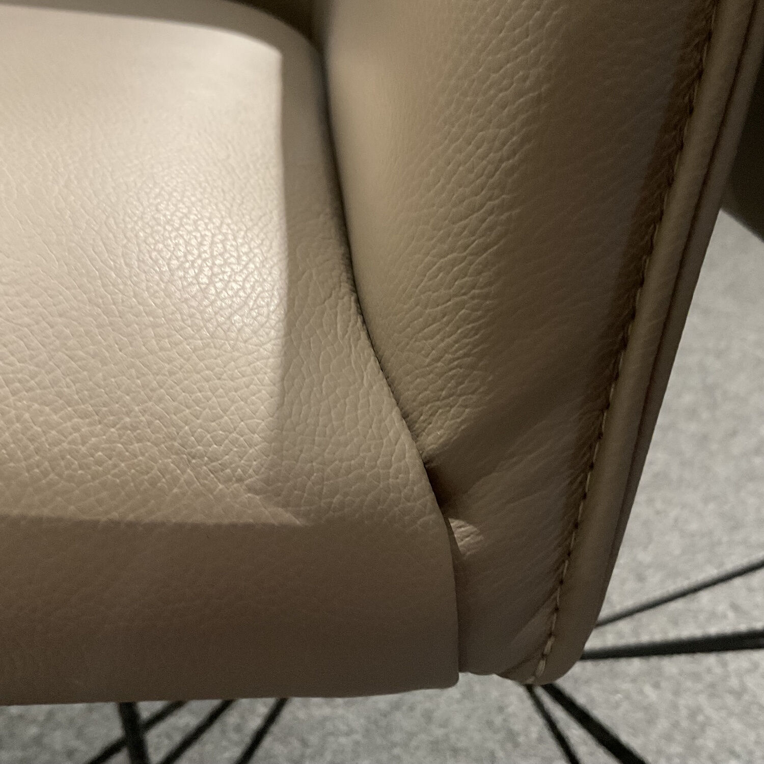 Cattelan Italia - 2er Set Armlehnstuhl Flaminia Softleder 951 Castoro Beige Gestell Stahl Graphit  - 7