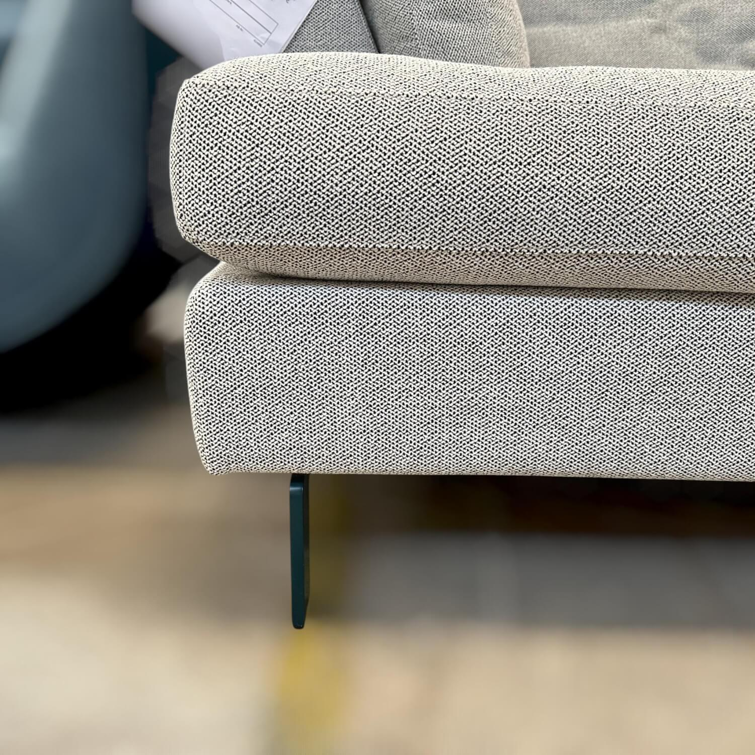 COR - Ecksofa Conseta Bodenfrei Stoff 8071 Salz Pfeffer Weiß Schwarz Schmalfuß Buschgrün Inklusive Kuschelkissen - 3