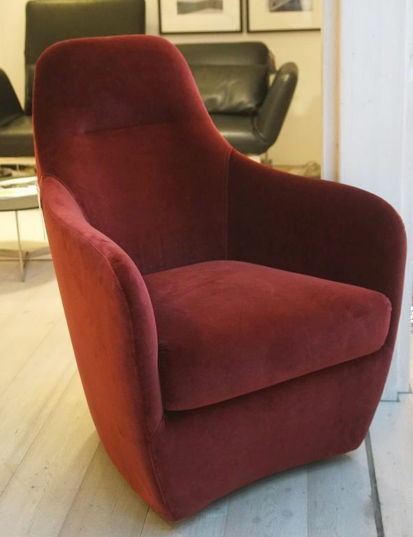 Wittmann - Sessel Bonnie Stoff Velvet Samt Bordeaux Rot Füße Drehteller  - 3