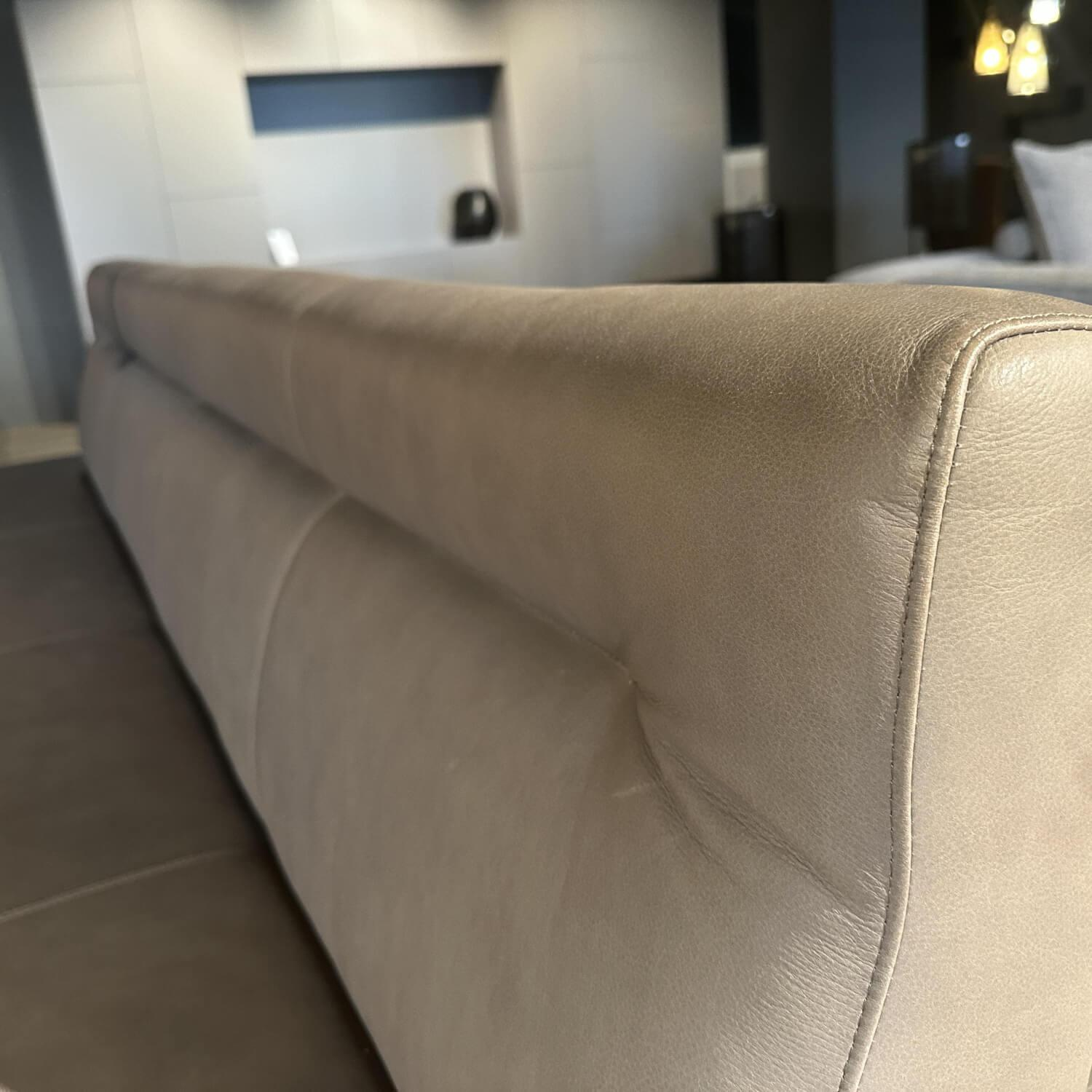 Haas - Sitzgruppe Columbo Leder Rancho 1805 Fango Beige Metallgestell Rundrohr Schwarz Lackiert - 3