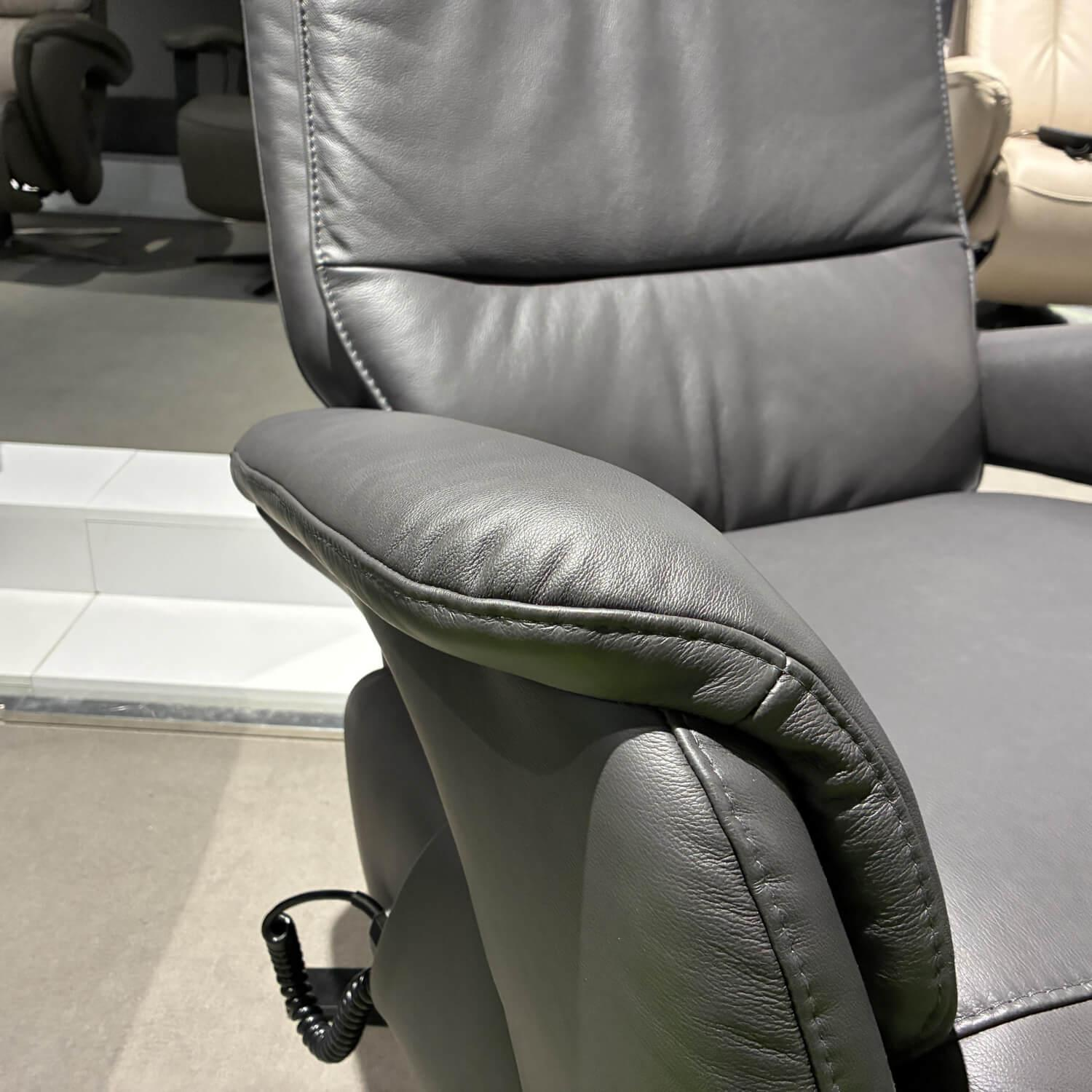 Polsteria - Relaxsessel Relaxa Feeling HV Leder Longlife Evita Anthrazit Sternfuß Edelstahl Schwarz Gebürstet - 3