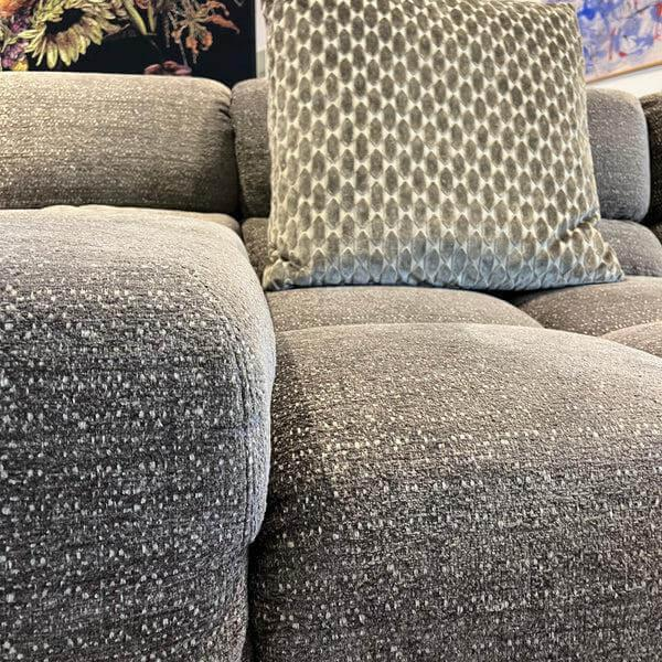 B&B Italia - Ecksofa Tufty Time Stoff Elettra Grau Fuß Schwarz Mit 3 Kissen - 3