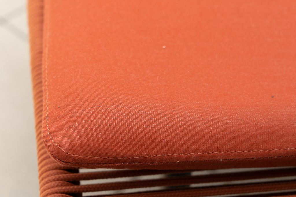 roda-lounge-chair-laze-polyester-schnur-orange-08-mit-sitzkissen-mf-0006280-001