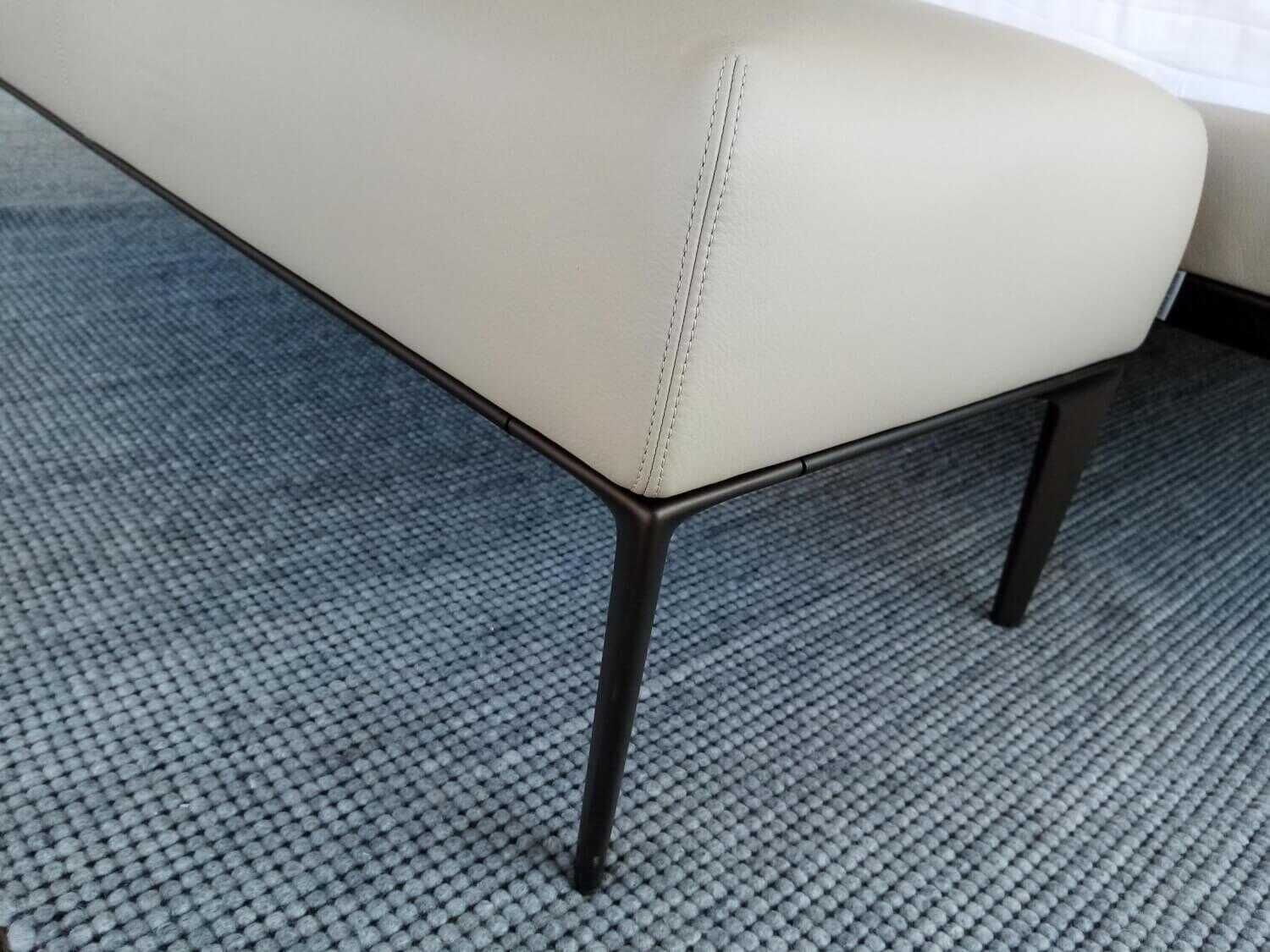Walter Knoll - Lederbett Jaan Leder Congress 1367 Beige Stühle Schwarz mit Polsterbank ohne Matratzen - 10