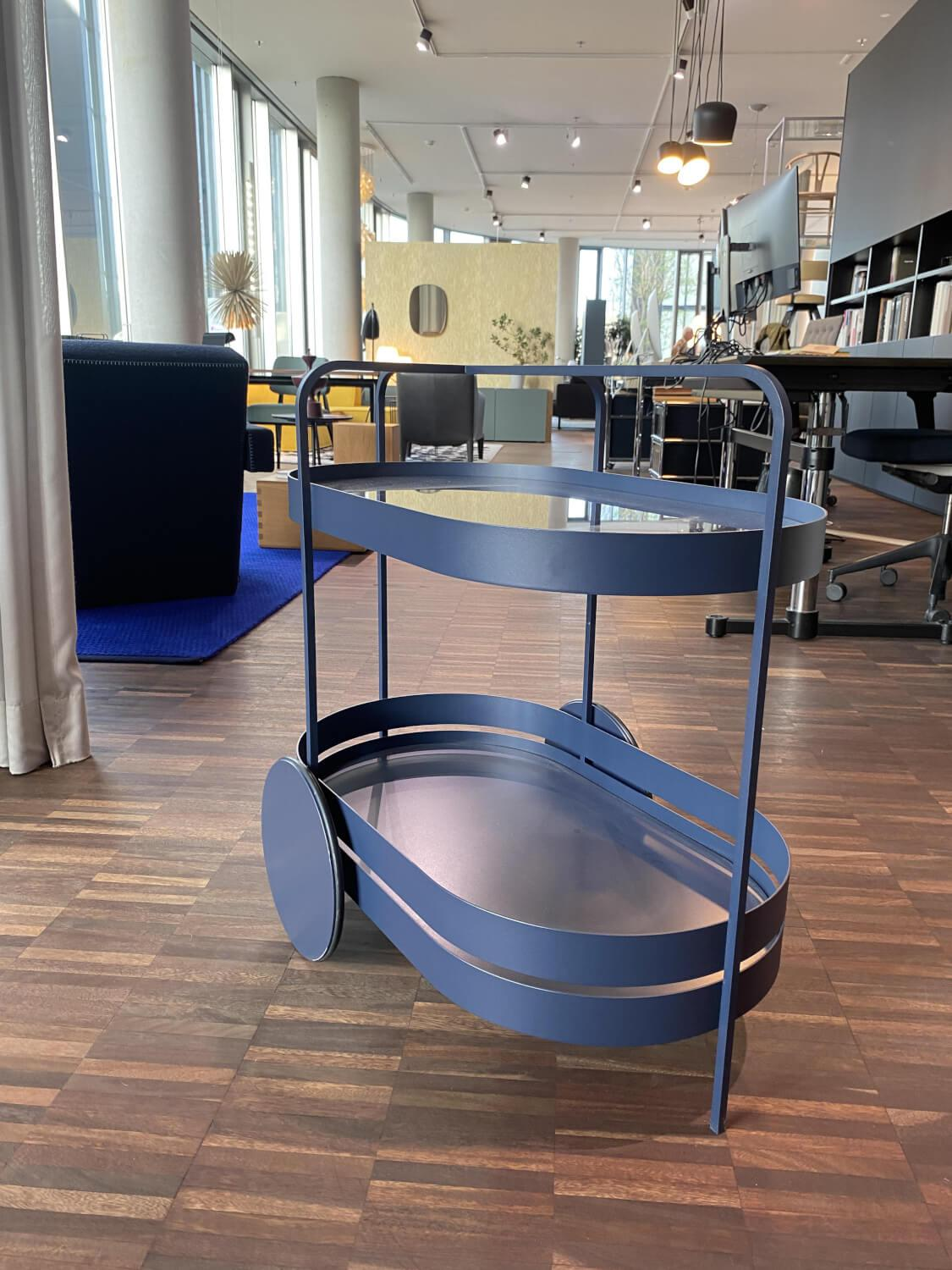 Schönbuch - Servierwage Grace In Pulverbeschichtet Night Blue Ablage Aus Klarglas - 1