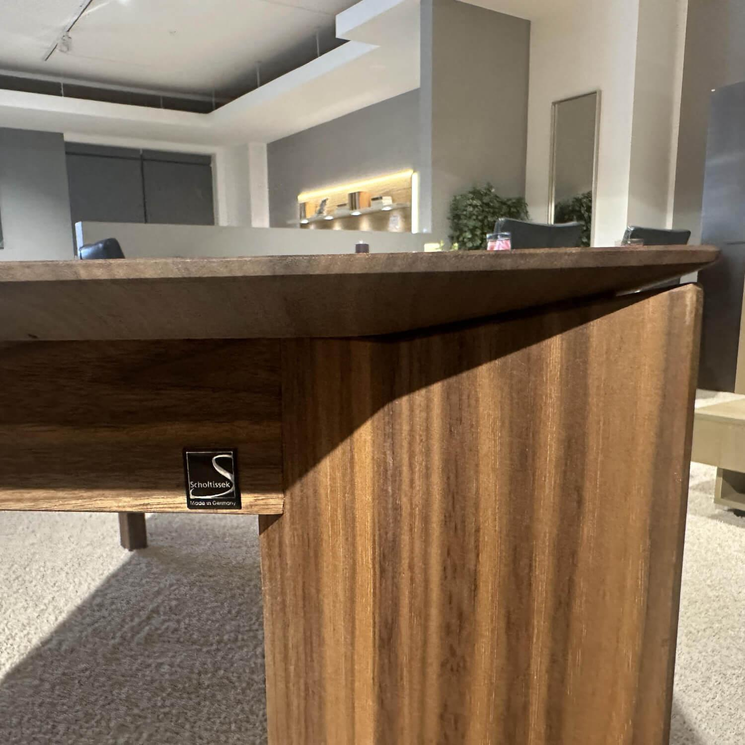 Scholtissek - Esstisch SR 1 Light Amerikanischer Astnuss - 7