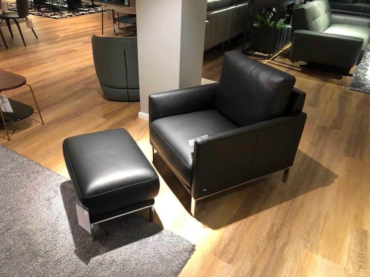 rolf-benz-cara-sessel-cara-leder-40-schwarz-mit-hocker-a9e0ef11847cxxF7U5daHWyVQ Rolf Benz - Sessel Cara Leder 40 Schwarz mit Hocker - 3