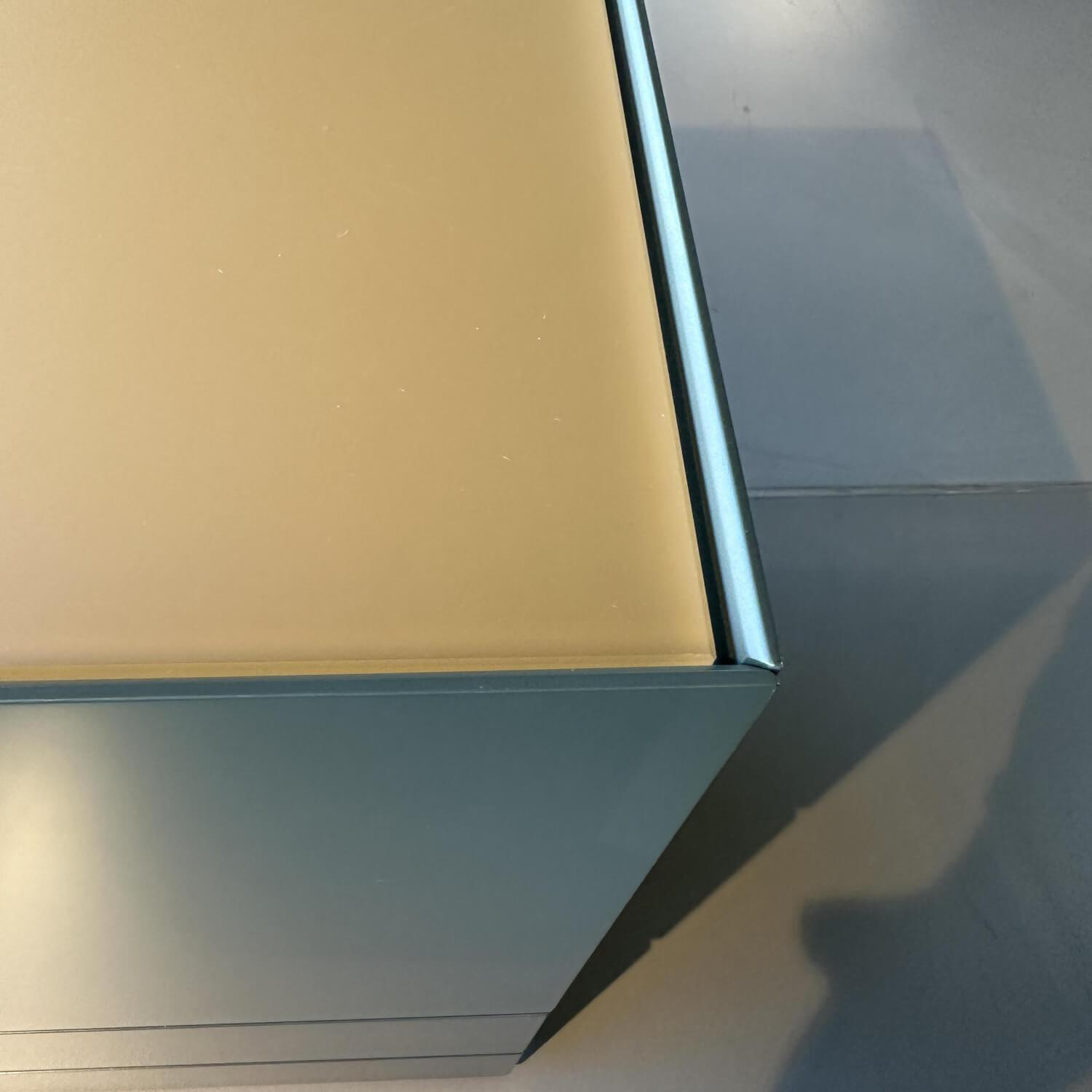 Interlübke - Sideboard Just Cube Bold Lack Bahia M81 Grün Blau Abdeckplatte Mattglas Opti Masala T40 Gelb Braun - 4