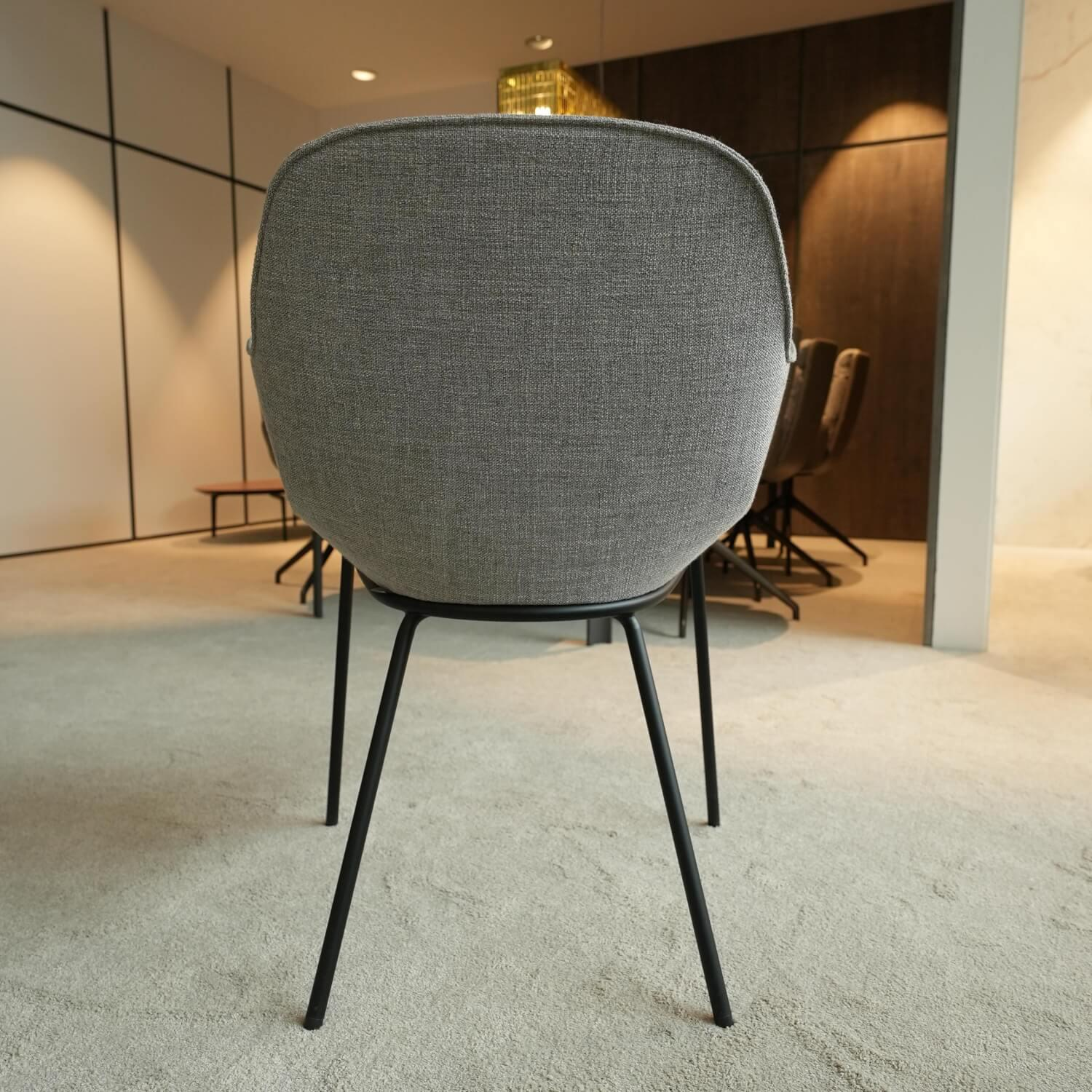 Walter Knoll - 2er Set Armlehnstuhl Sheru Stoff Gaia 7891 Platin Grau 4 Bein Untergestell Matt Pulverbeschichtet Schwarz - 5