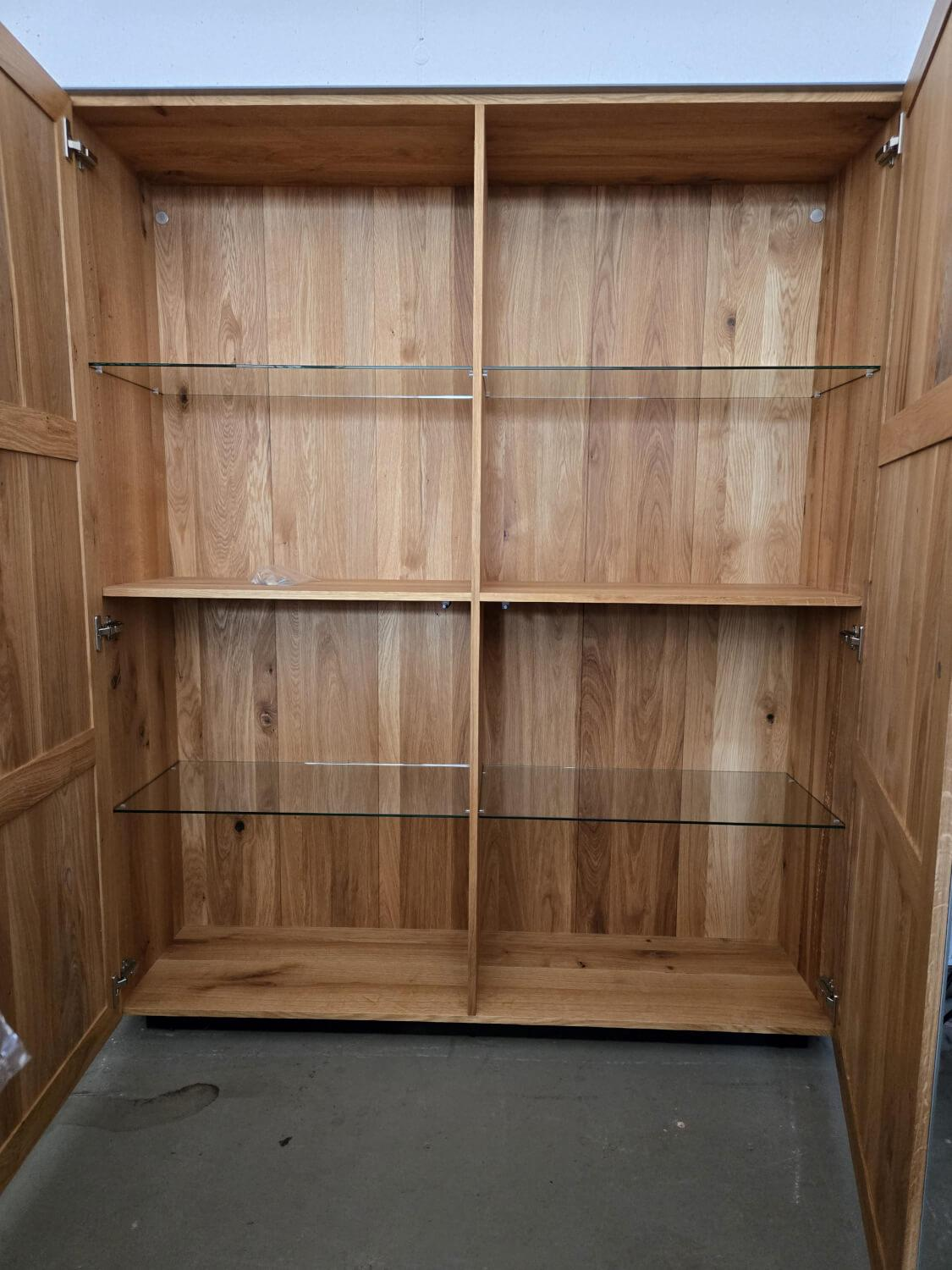 Scholtissek - Geschirrschrank Novus Korpus Knorrige Eiche Rustikal Natur Geölt Front Glas Verkehrsgrau Matt Grau - 2