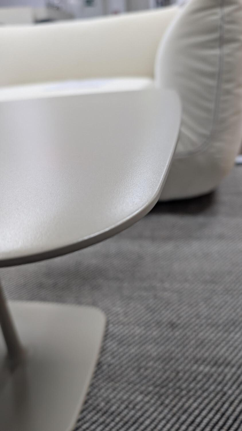 COR - Beistelltisch Jalis Quadratisch Platte MDF Beige Pulverbeschichtet Gestell Metall Beige Lack NCS S4005Y20R Beige - 4