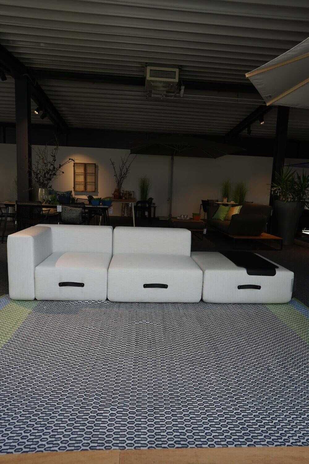 Conmoto - Sofa Outdoor Miami Stoff Hellgrau - 1