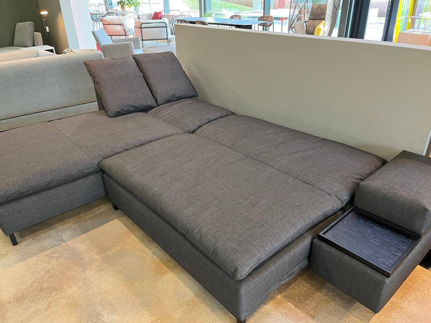Signet - Schlafsofa Isla Stoff Reno Schiefer Grau Gestell Bügel Eiche Schwarz Inklusive Kissen Und Tablett - 6
