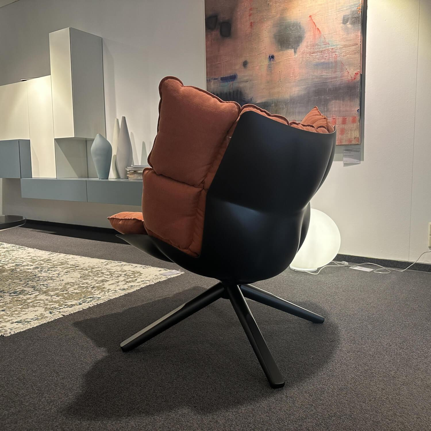 B&B Italia - Sessel Husk H2G Stoff Asolo 2129570 Orange Gestell Und Schale Schwarz Lackiert - 3