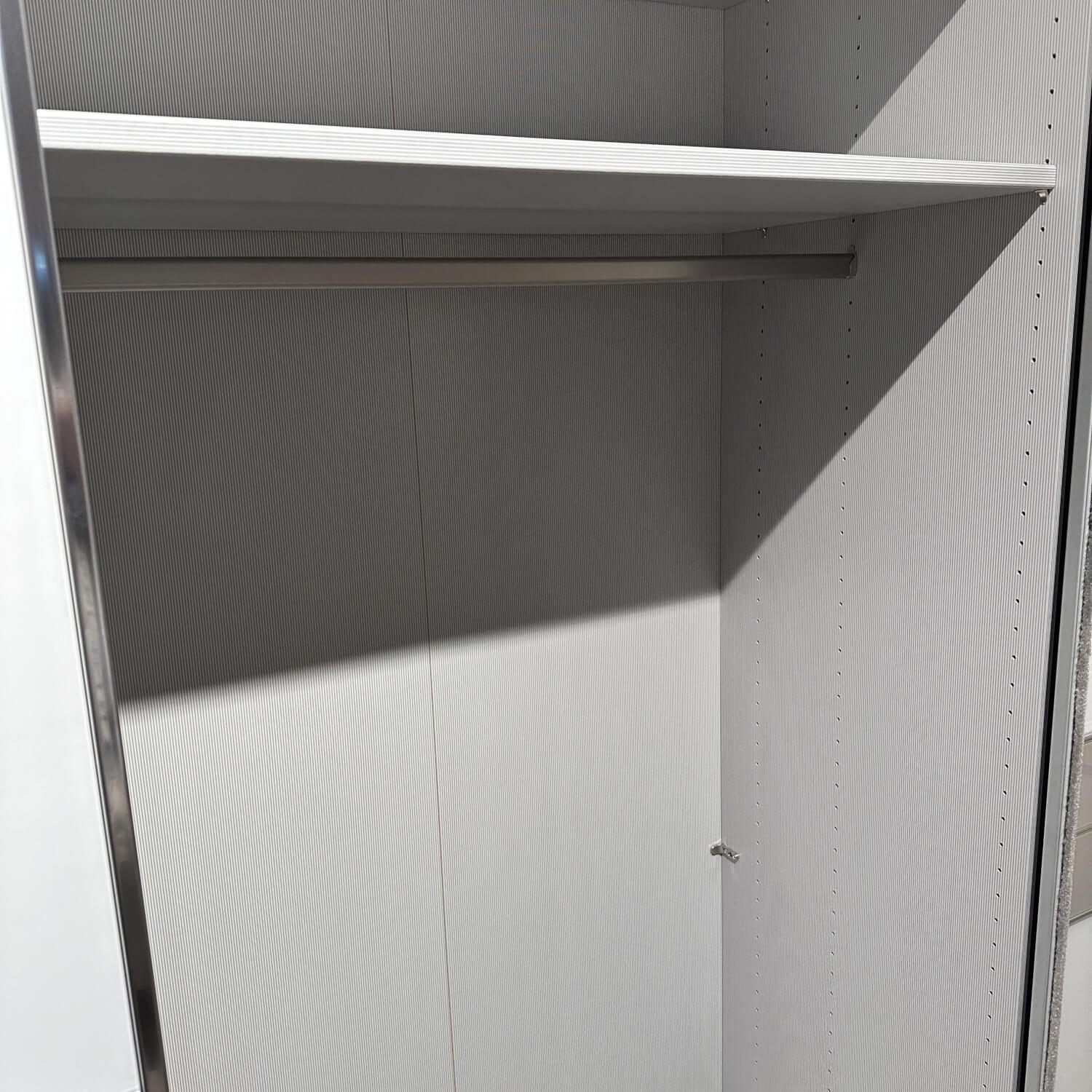 Wiemann - Schlafzimmer IL 1009 Dekor Kieselgrau Glas Weiss Nachtkommoden Schrank Bett Ohne Matratzen Und Lattenrost - 4