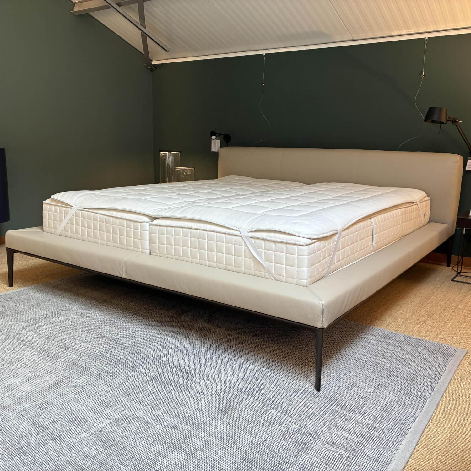 Walter Knoll - Bett Jaan Leder Congress 1367 Beige Inklusive Matratzen Und Topper - 8