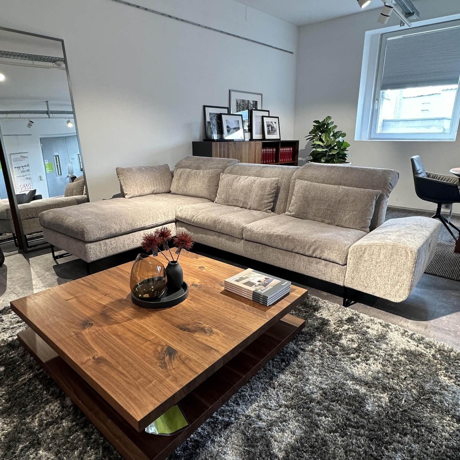 Brühl - Ecksofa Embrace Bezug Stoff 4401 92 Grau Abziehbar Metallfuß Schwarz Inklusive 4 Kissen - 9
