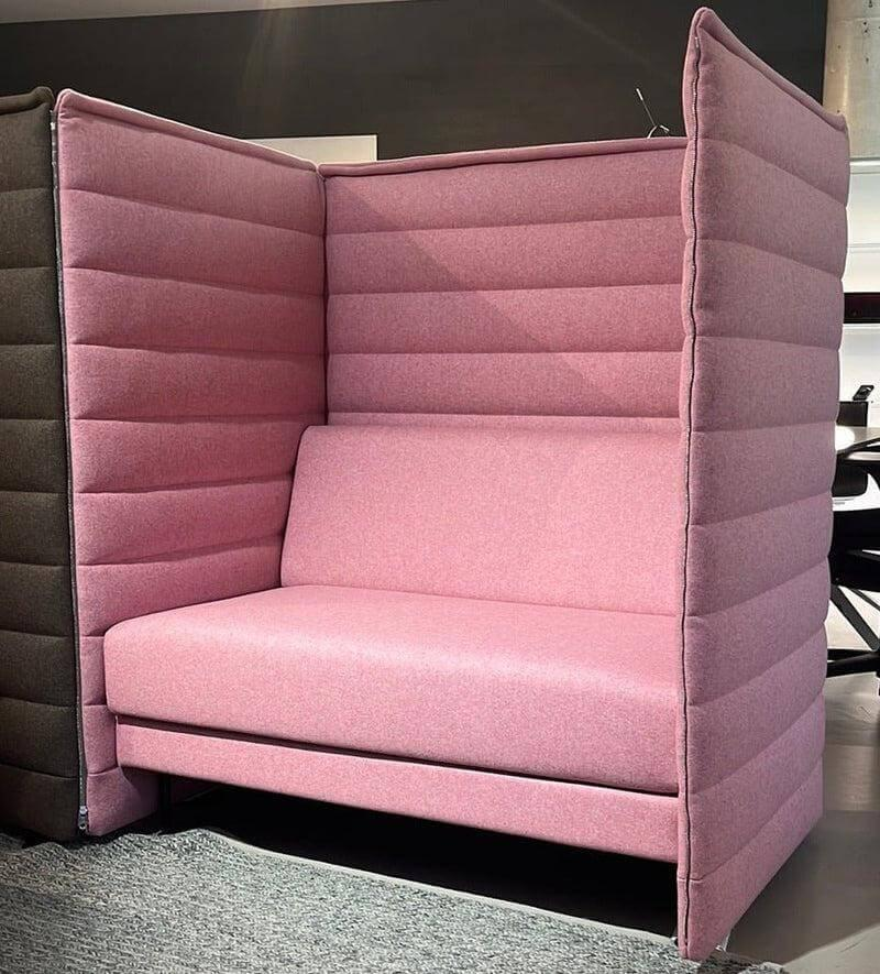 Vitra - Sofa Alcove Plus Love Seat Stoff Cosy 2 Zartrosa Füße Aluminium Glatt Tiefschwarz Pulverbeschichtet - 6