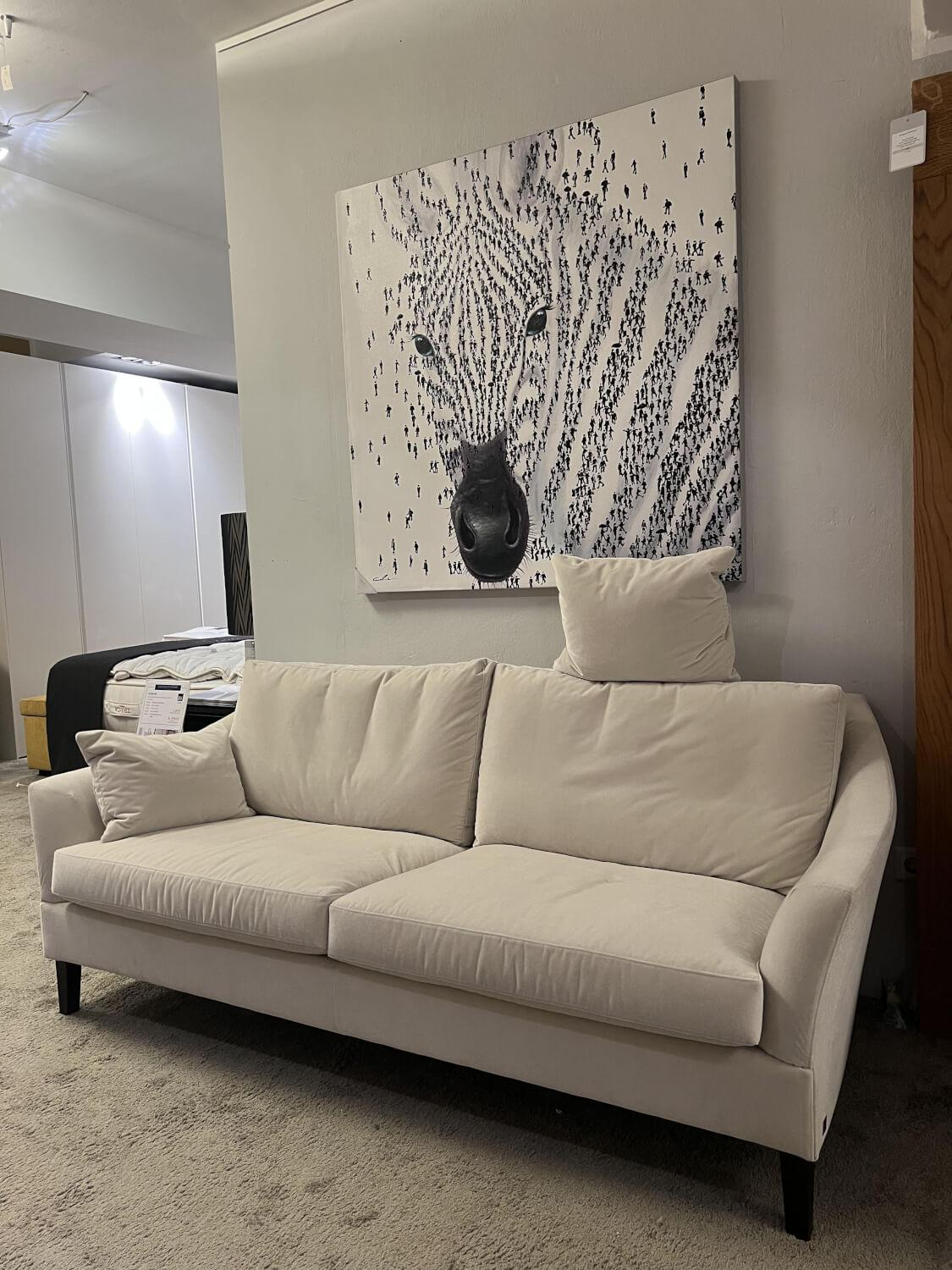 Bielefelder Werkstätten - Sofa Saloni 2/80 Stoff Emilia 171 Creme Füße Holz Gebeizt - 2