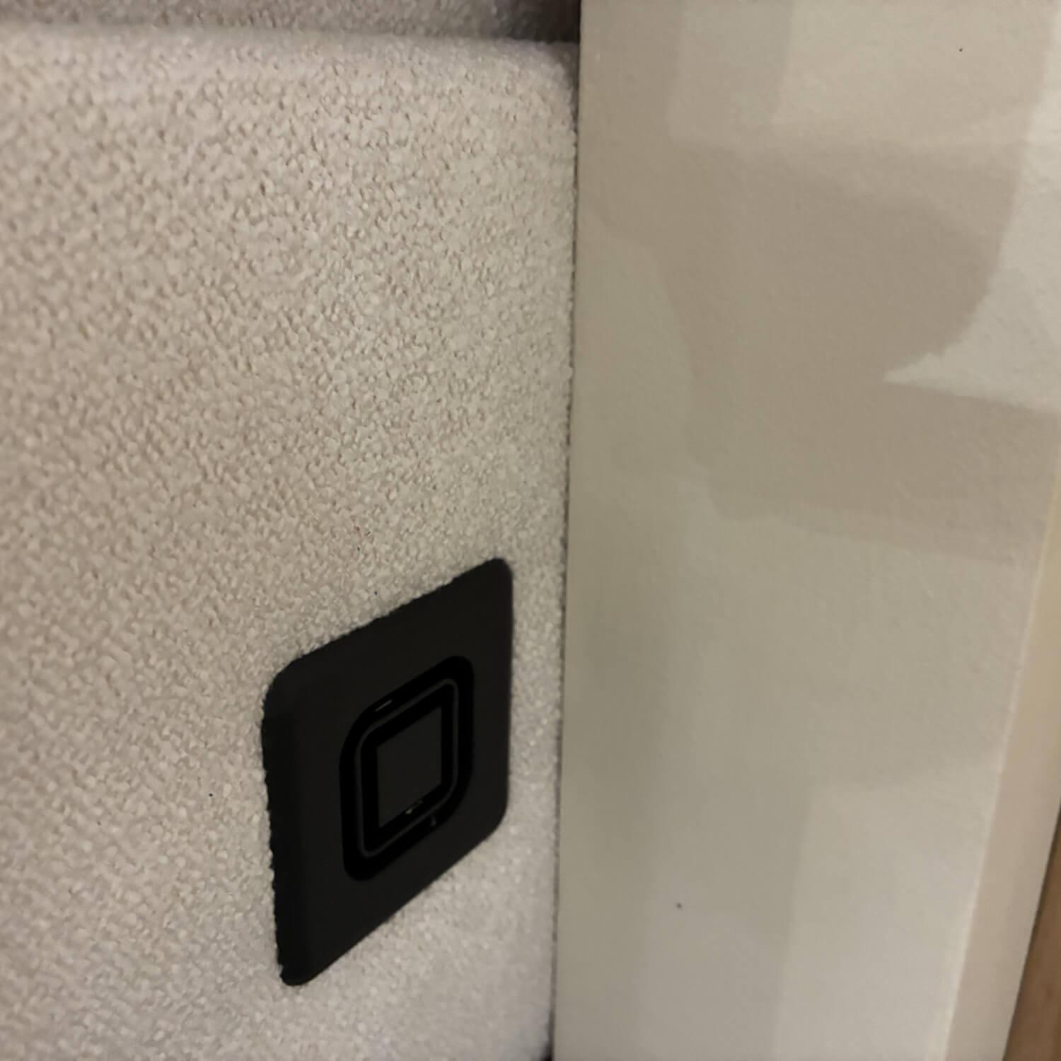 himolla - Sofa 1926 Stoff Q2 Loop Swan Cremeweiß Metallfuß Edelstahloptik Inkl. Elektronischer Verstellung Und Herzwaage Funktion - 7