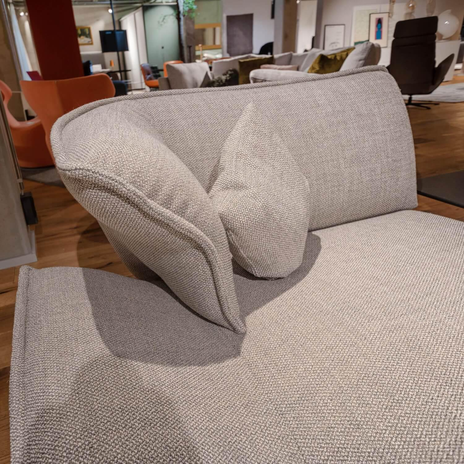 Cassina - Sofa system Beam fabric Marocco 13 Sabbia base frame lacquered aluminum - 6