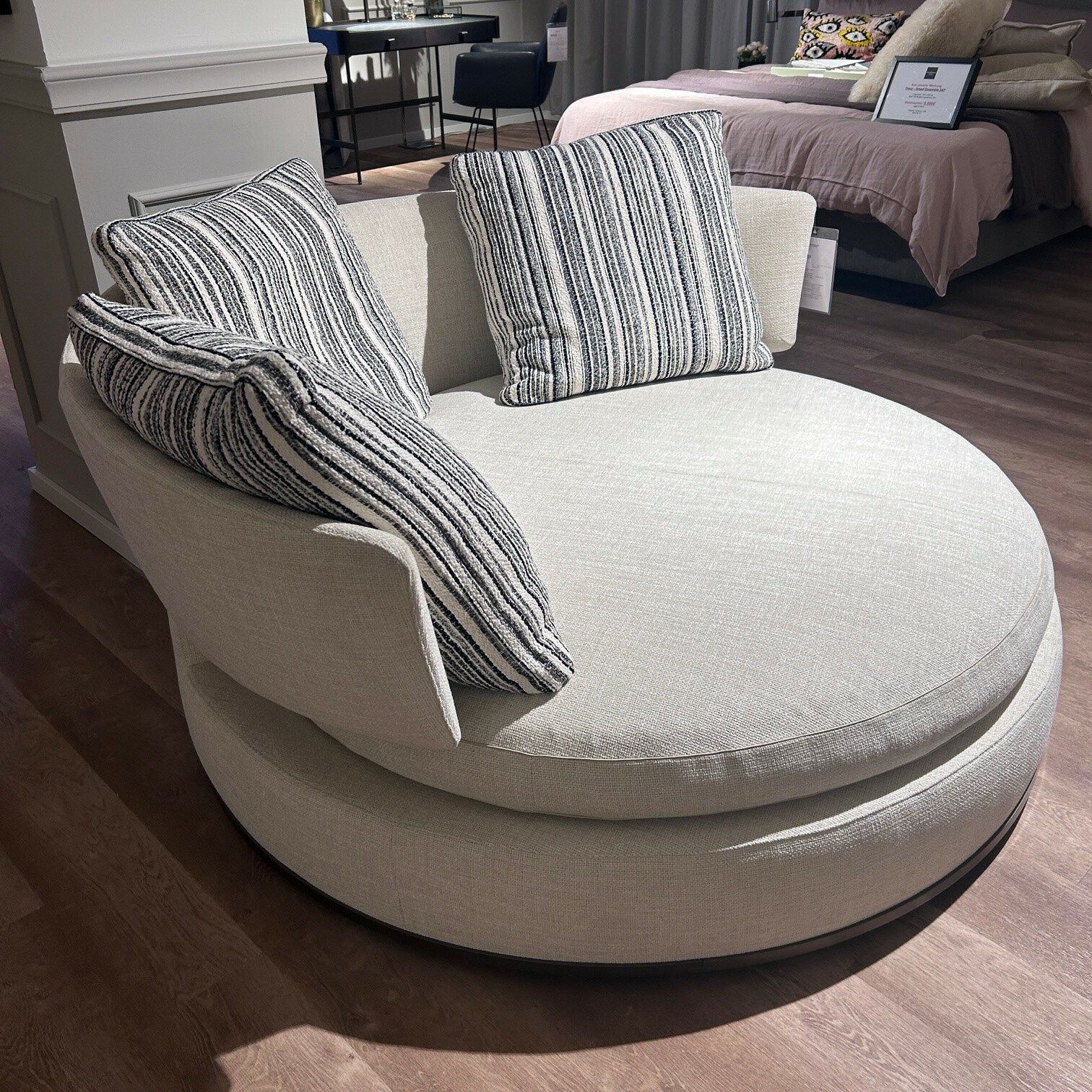 B&B Italia - Sofa Âmoenus Soft Rund Stoff Lou 2613 102 Bastfarben Grau Füße Rollen - 4