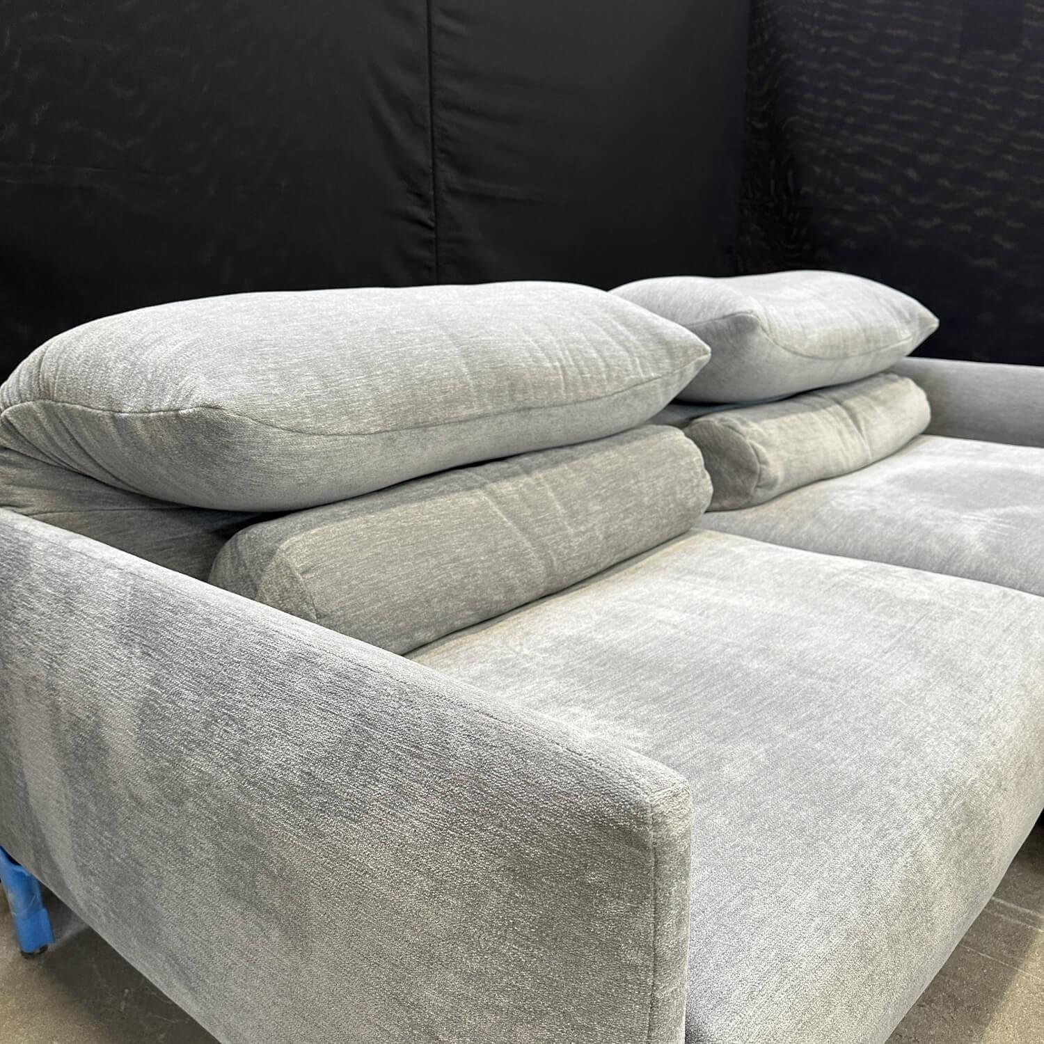 COR - Sofa Avalanche 20233 Stoff 8142 Hellgrau Füße Aluminium Poliert Inklusive Hocker 20100 Und Lendenrolle 2080 - 5