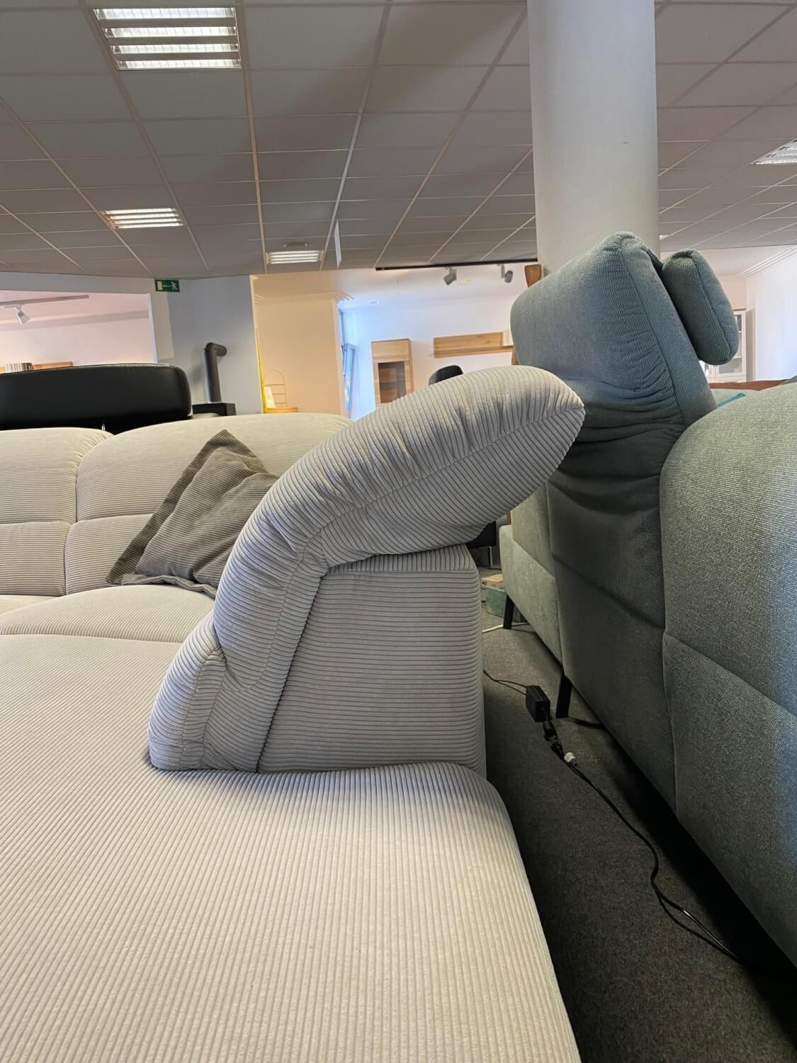 Carina - Ecksofa Modell 1220 Stoff Feincord Silber Grau PG2 Füße Chrom mit Hocker - 9