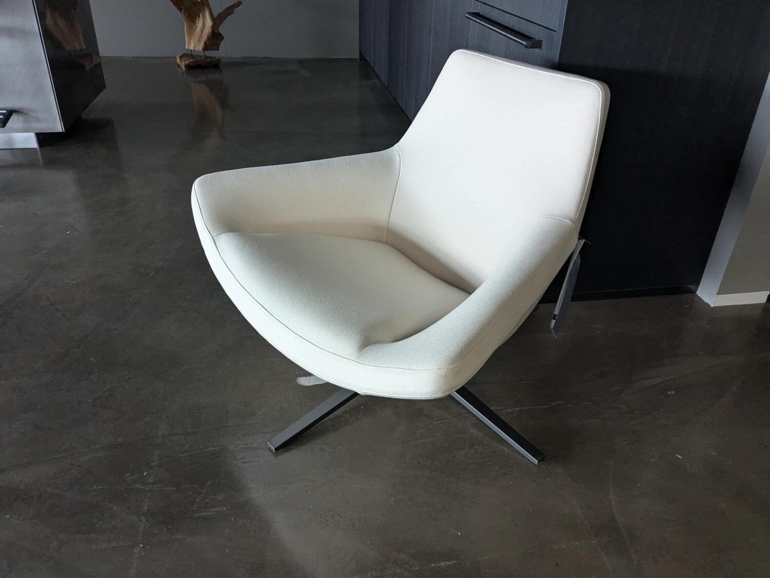 B&B Italia - Sessel Metropolitan `14 Stoff Sidro 100 Ecru 03-04 Weiß Gestell Bronzefarben - 4