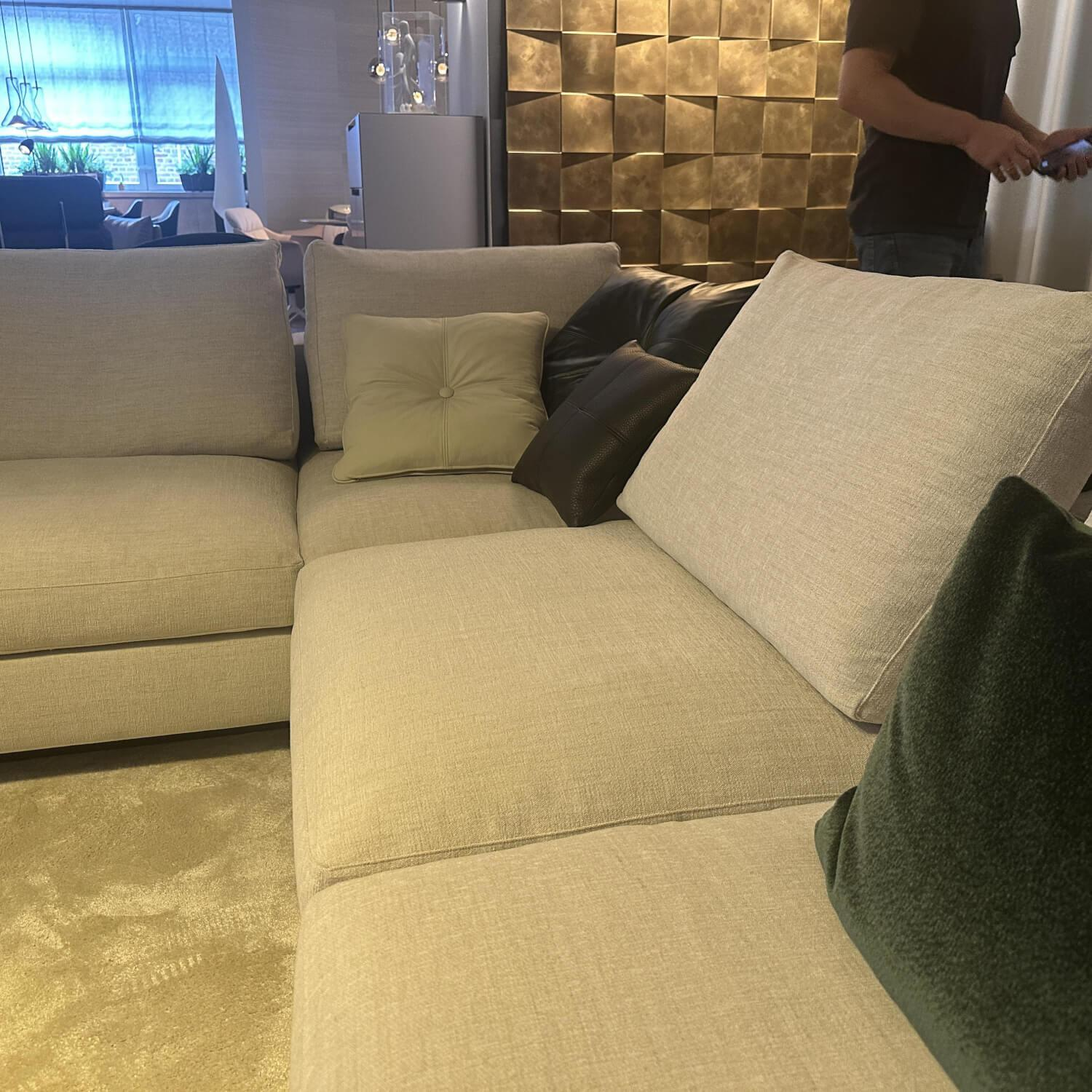 Walter Knoll - Ecksofa Living Landscape Stoff Garbo 7737 Pearl 25 Beige Sockel Buche Schwarz Lackiert - 6