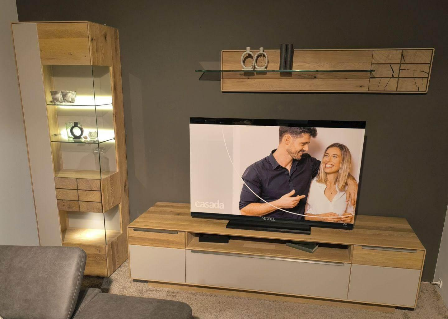 Decker - Wohnkombination Carson Asteiche Massiv Bianco Geölt Front Akzent Glas Schlamm Satiniert Inklusive LED Beleuchtung - 6