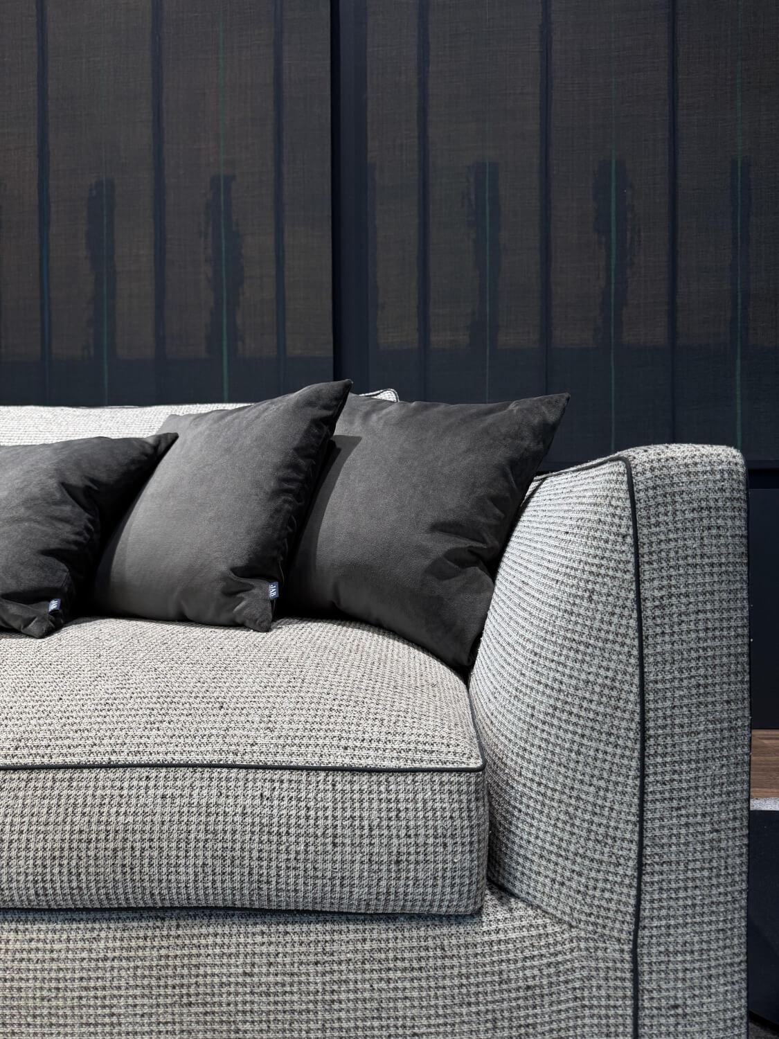 B&B Italia - Ecksofa Richard Stoff Lieso Pied De Poule Graun Und 315 Braun Profil Stoff Ballano Schiefer Füße Metall Schwarz Verchromt Und Lackiert Inklusive 3 Rückenkissen - 3