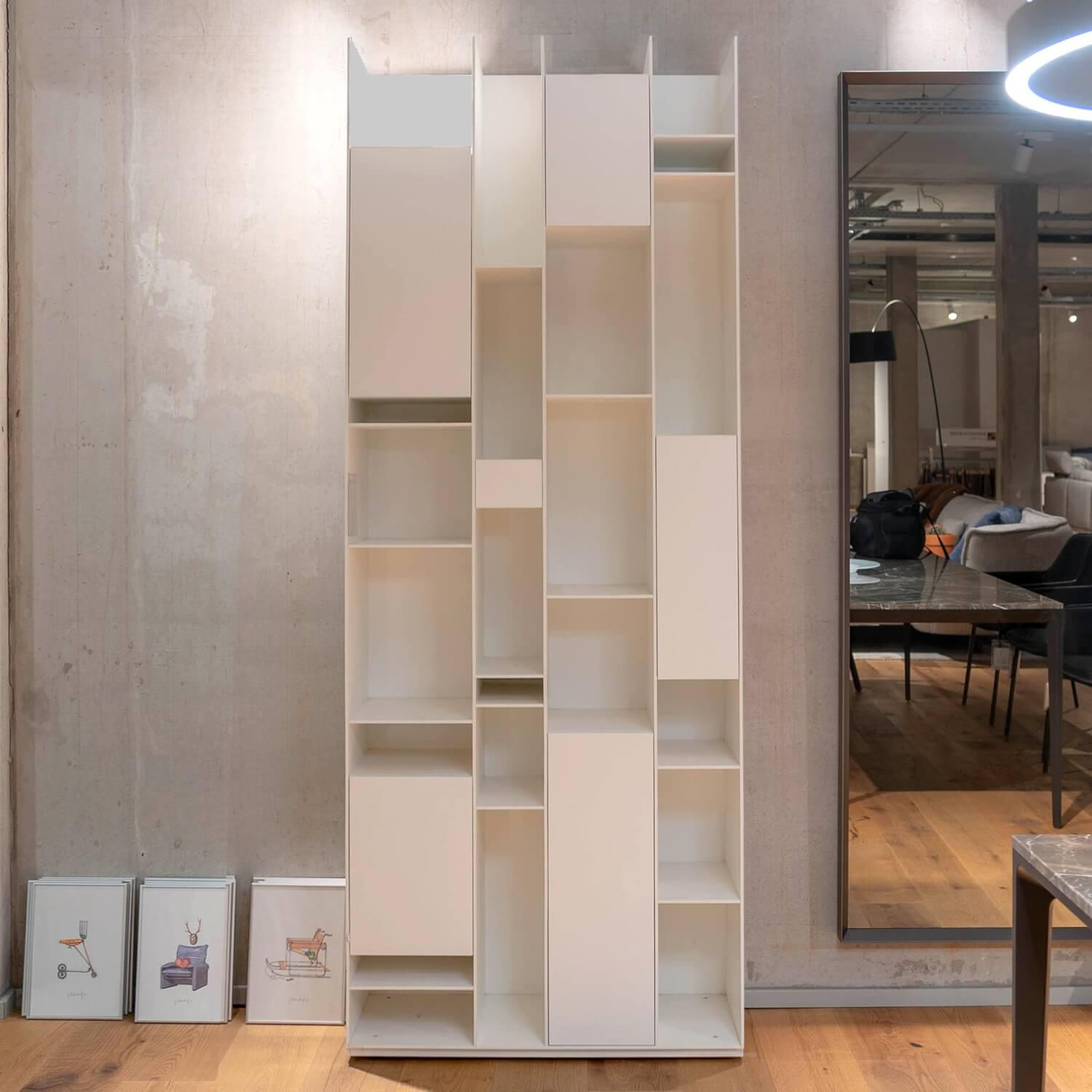 MDF Italia - Regalsystem Random Box Holzfurnier Esche Weiß Mit Verstellbaren Füßen - 6